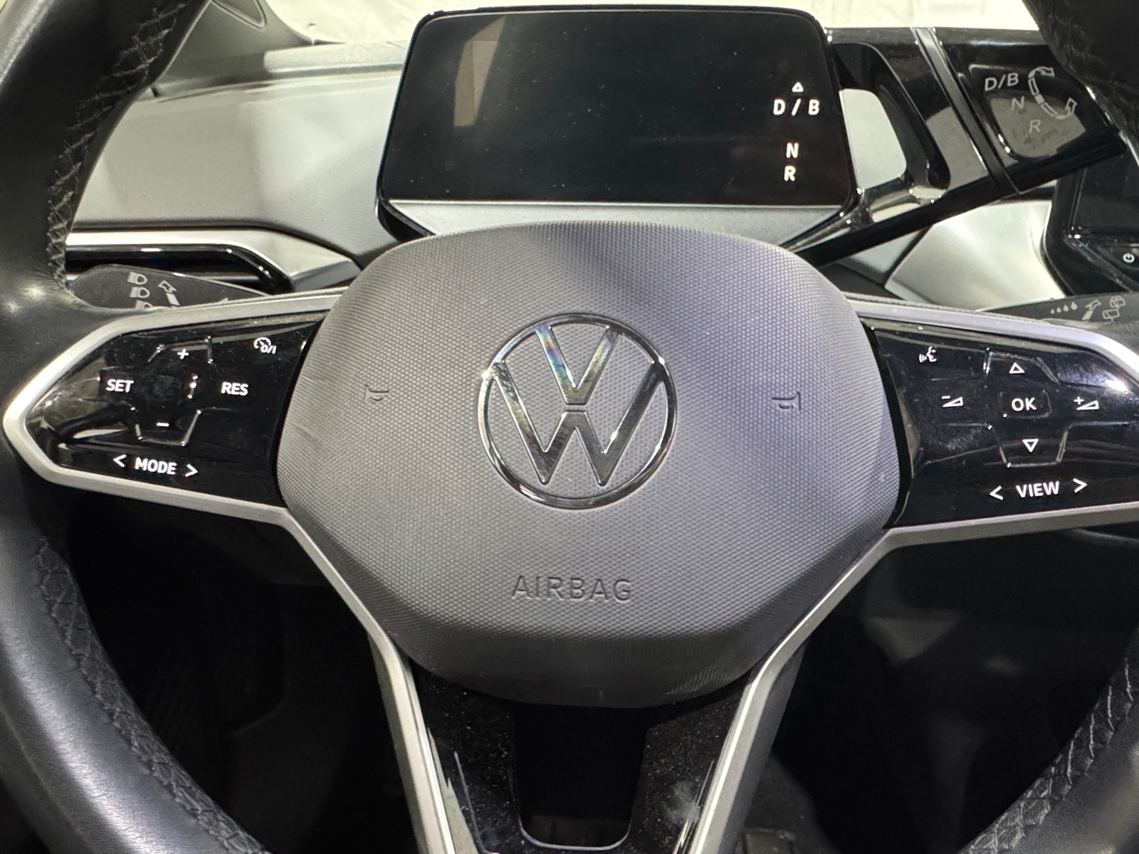 Thumbnail: 2021 Volkswagen ID.4 - 5