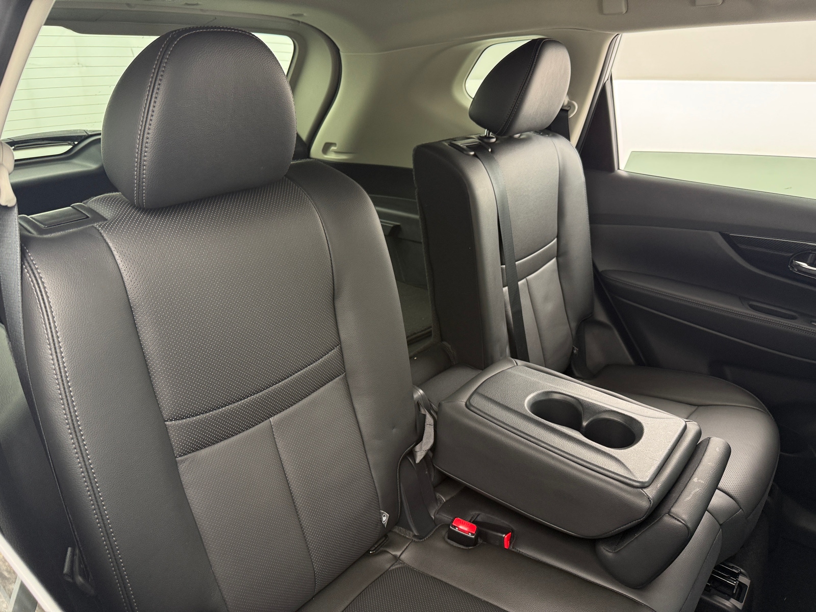 Thumbnail: 2019 Nissan Rogue - 5