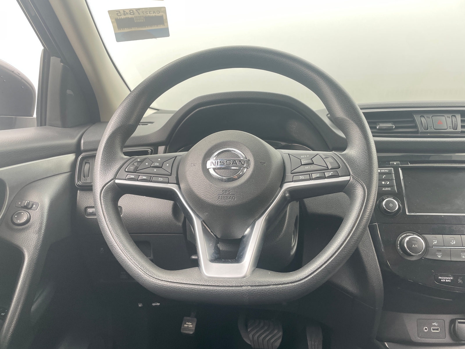 Thumbnail: 2020 Nissan Rogue Sport - 5