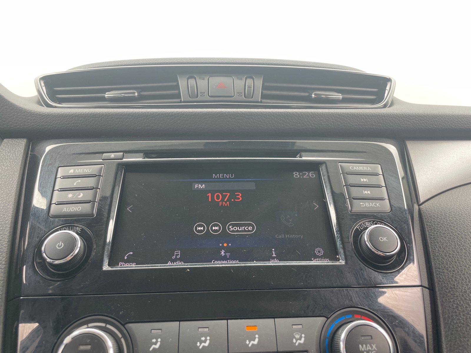 Thumbnail: 2020 Nissan Rogue Sport - 4