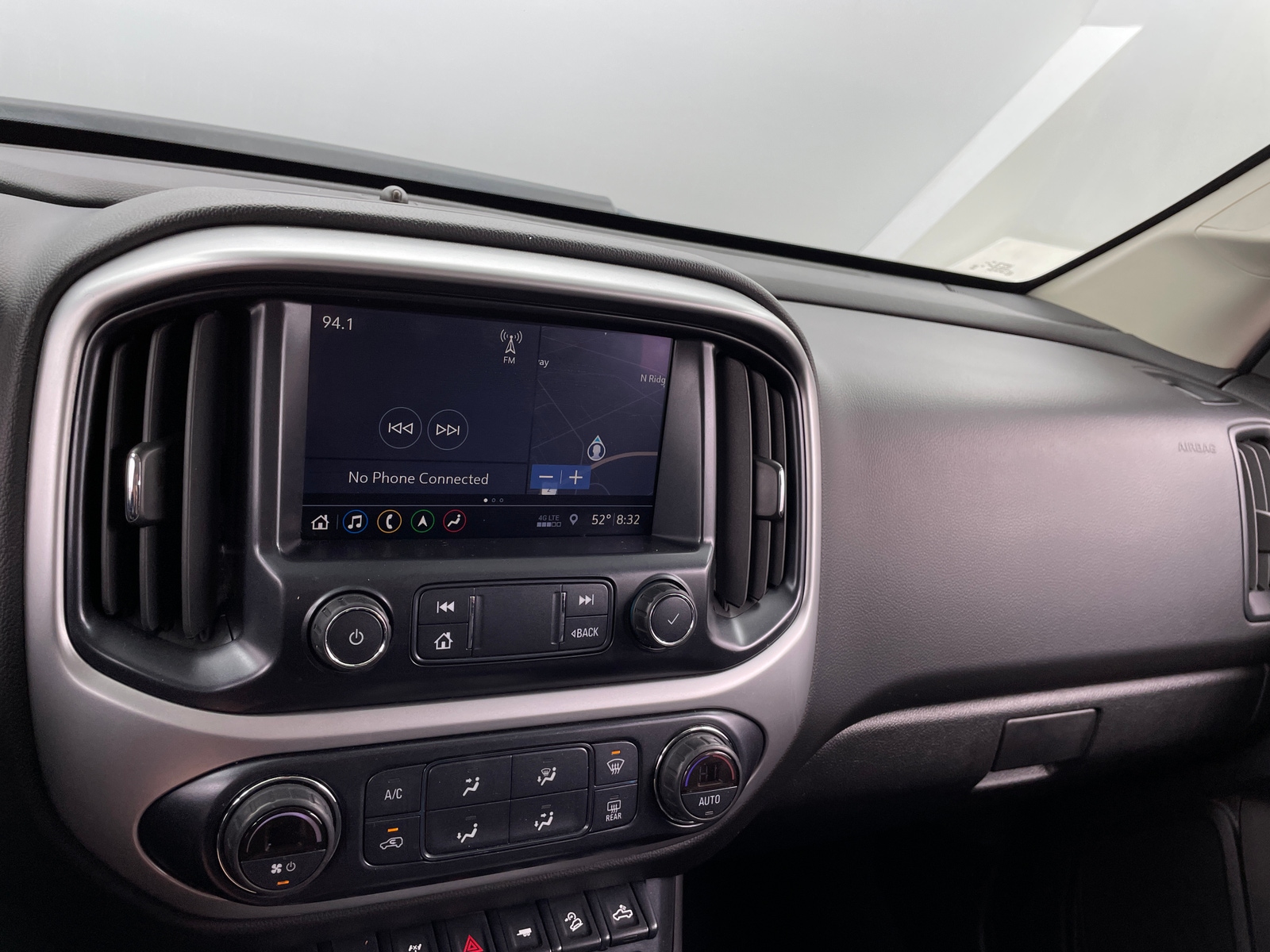 Thumbnail: 2019 Chevrolet Colorado - 3