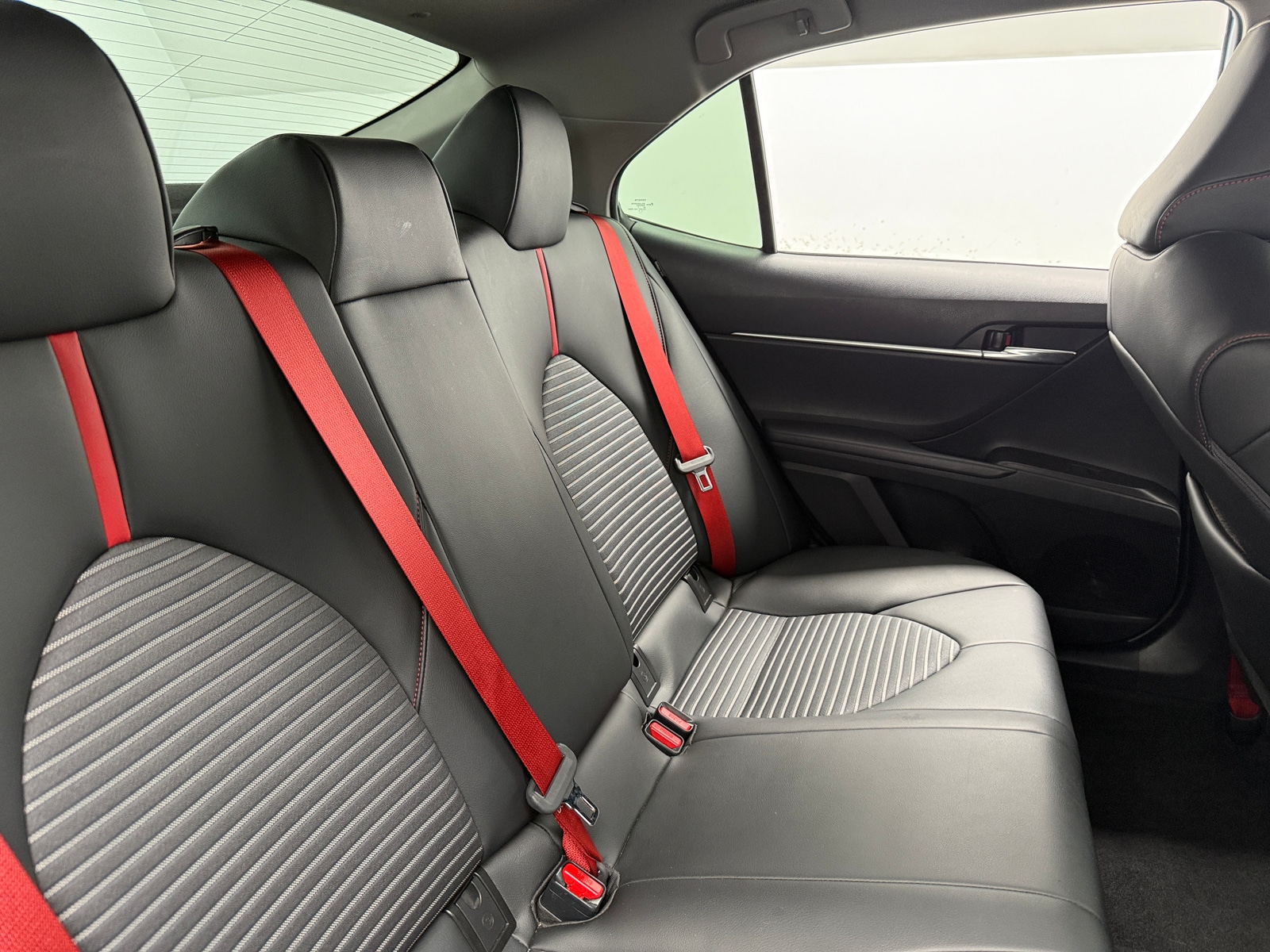 Thumbnail: 2022 Toyota Camry - 6