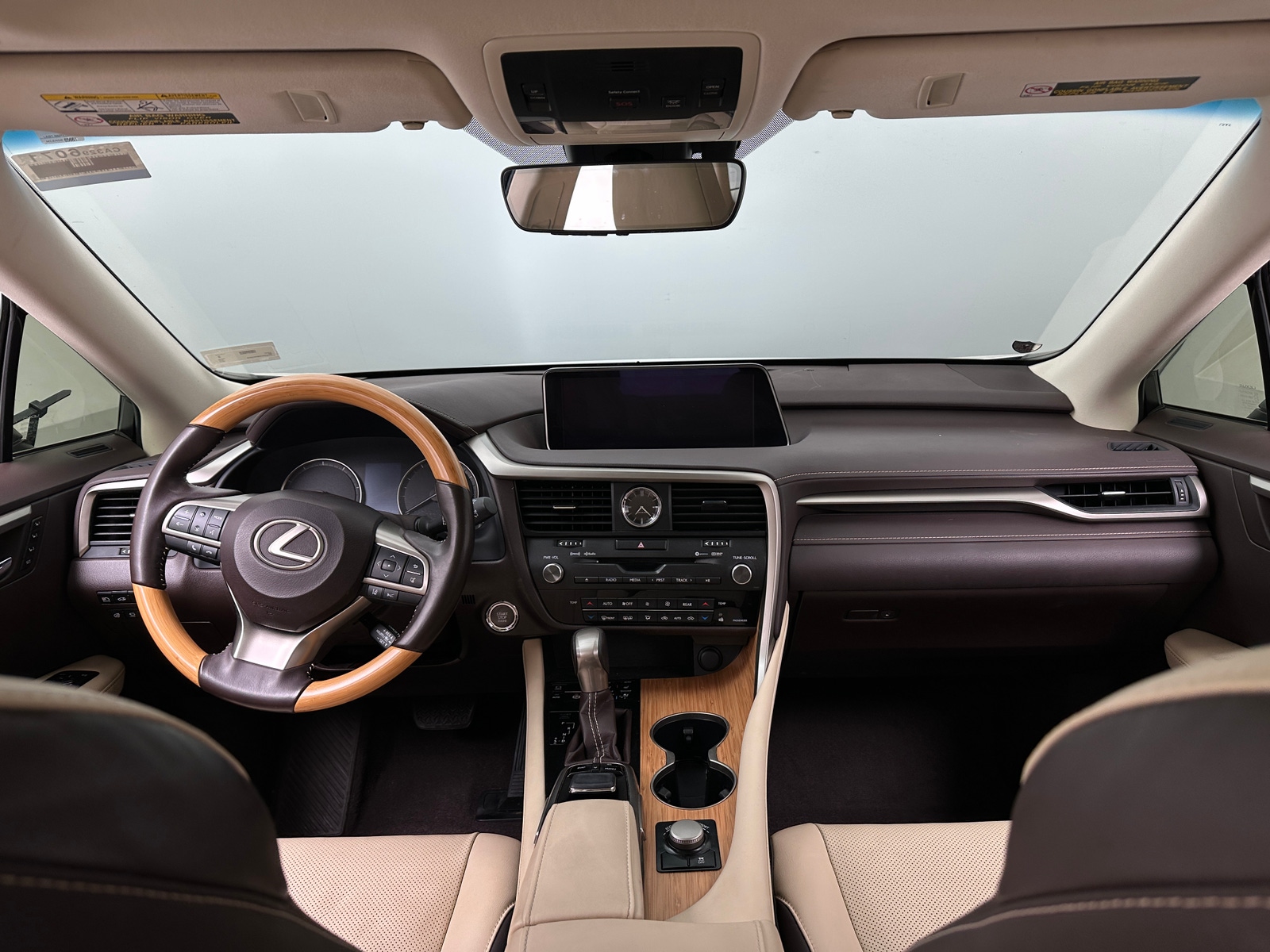 Thumbnail: 2019 Lexus RX - 3