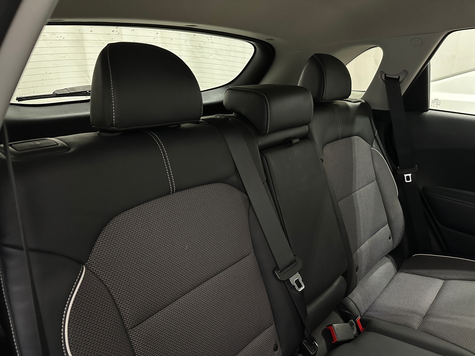 Thumbnail: 2019 Kia Niro - 6