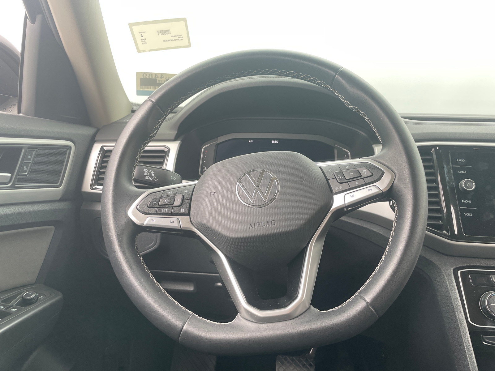 Thumbnail: 2022 Volkswagen Atlas - 4