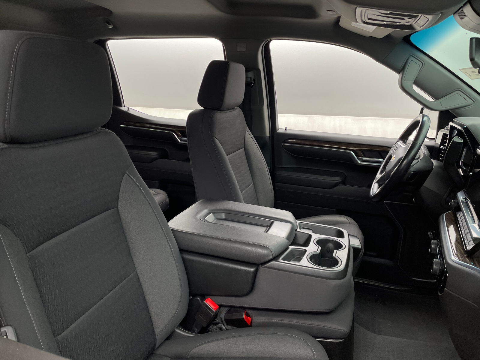 Thumbnail: 2022 Chevrolet Silverado 1500 - 2