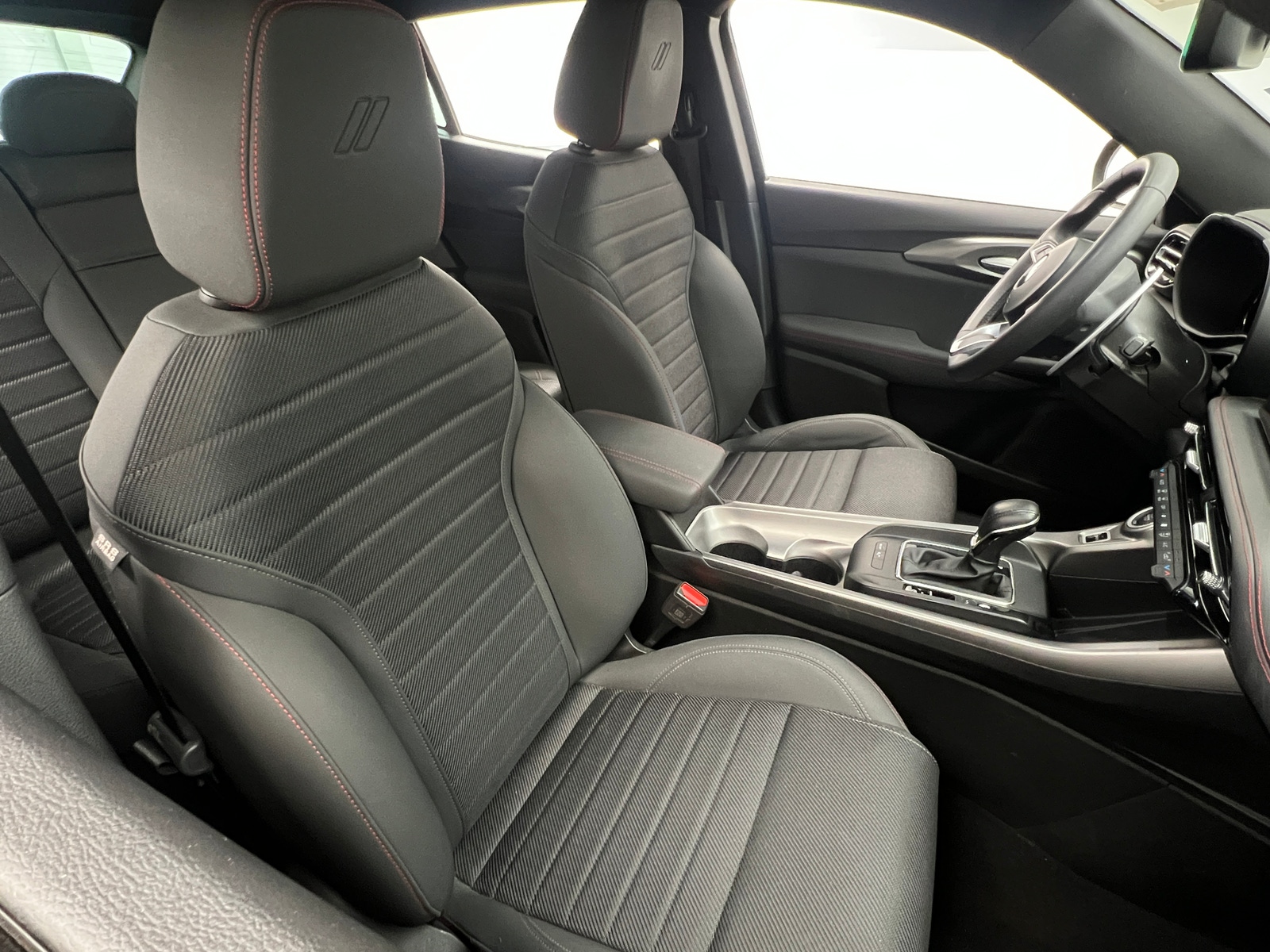 Thumbnail: 2024 Dodge Hornet - 2