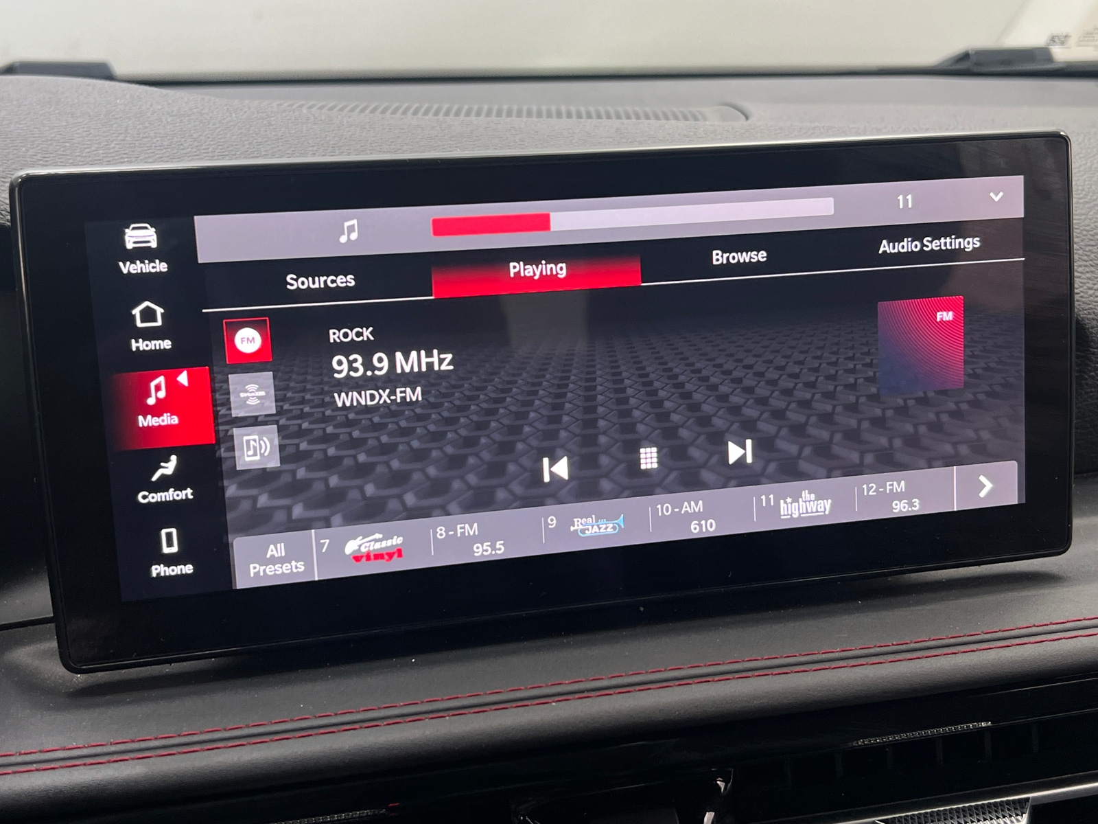 Thumbnail: 2024 Dodge Hornet - 4