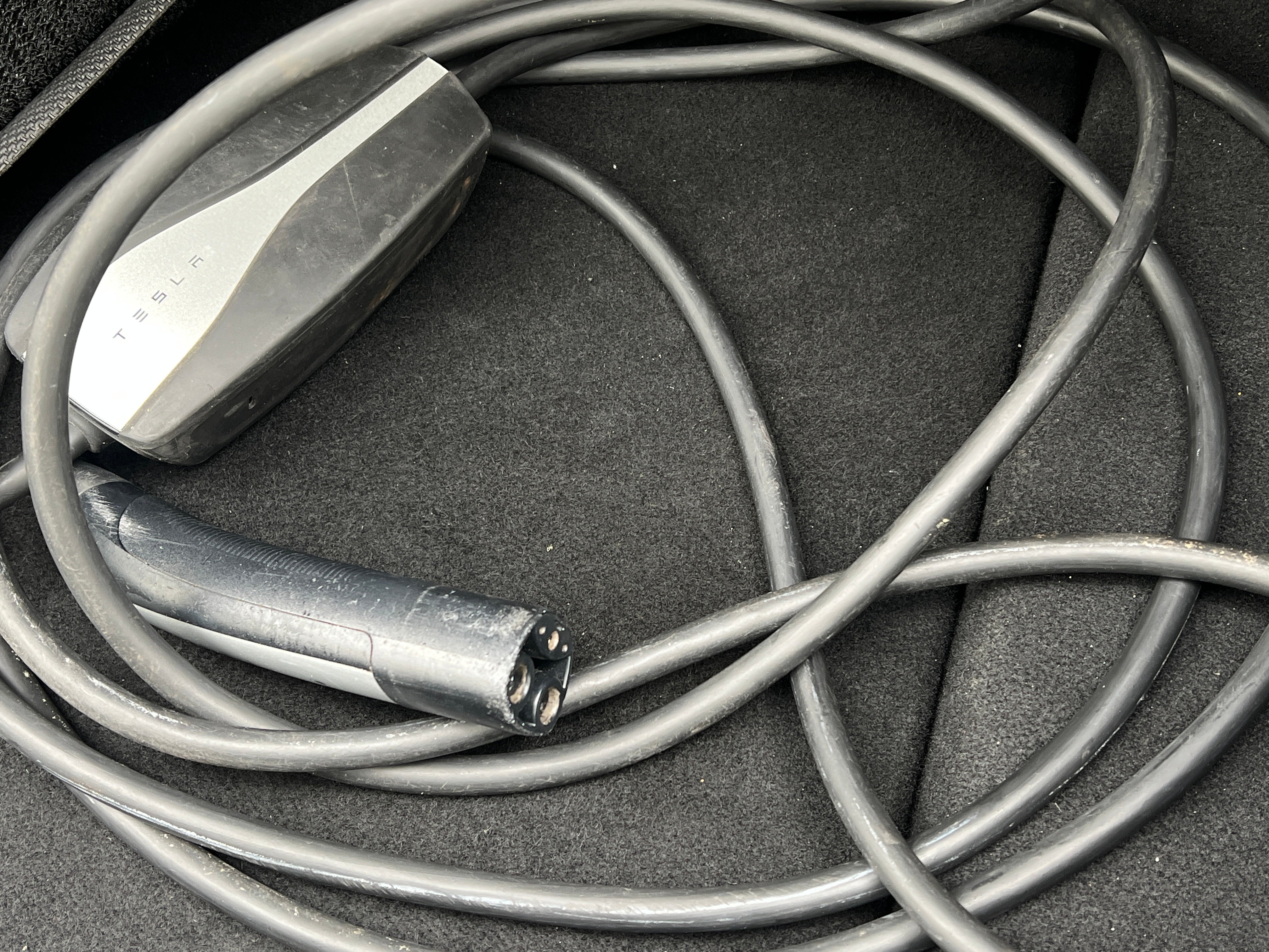 Used 2018 Tesla Model 3 Long Range Dual Motor with VIN 5YJ3E1EB9JF067858 for sale in Oak Creek, WI