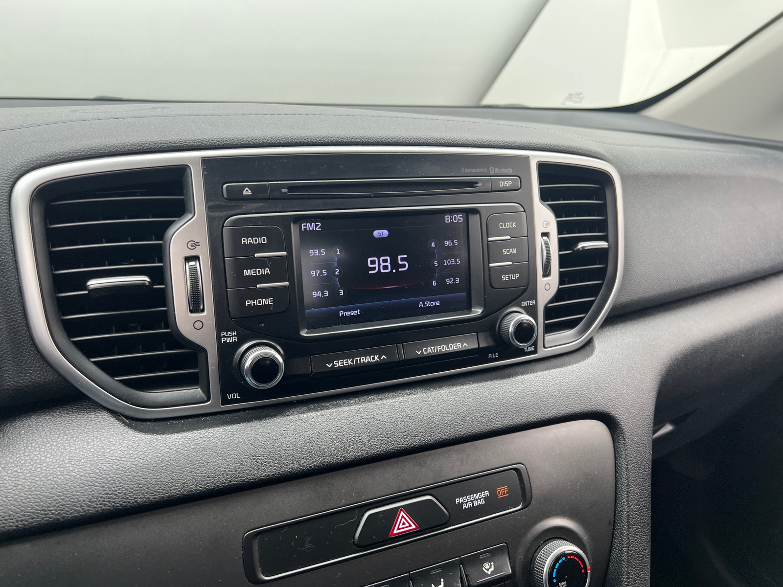 Thumbnail: 2019 Kia Sportage - 4