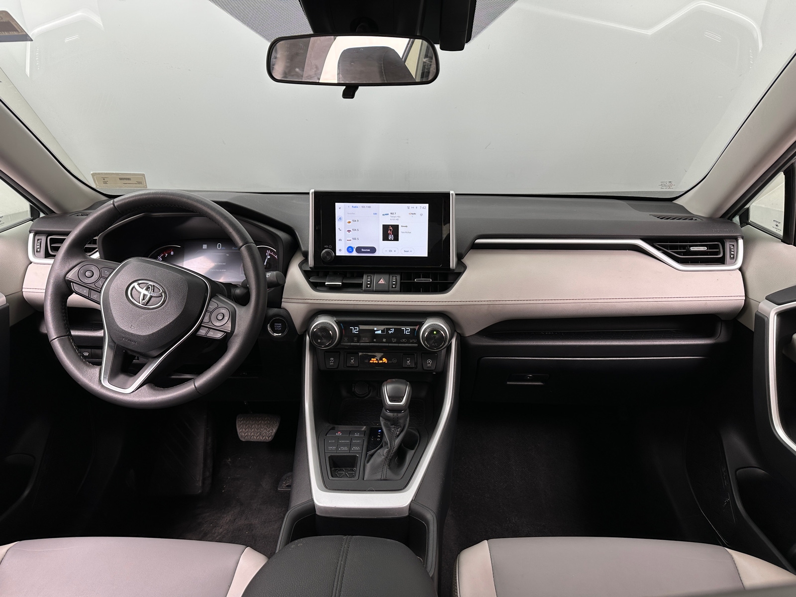 Thumbnail: 2023 Toyota RAV4 - 2