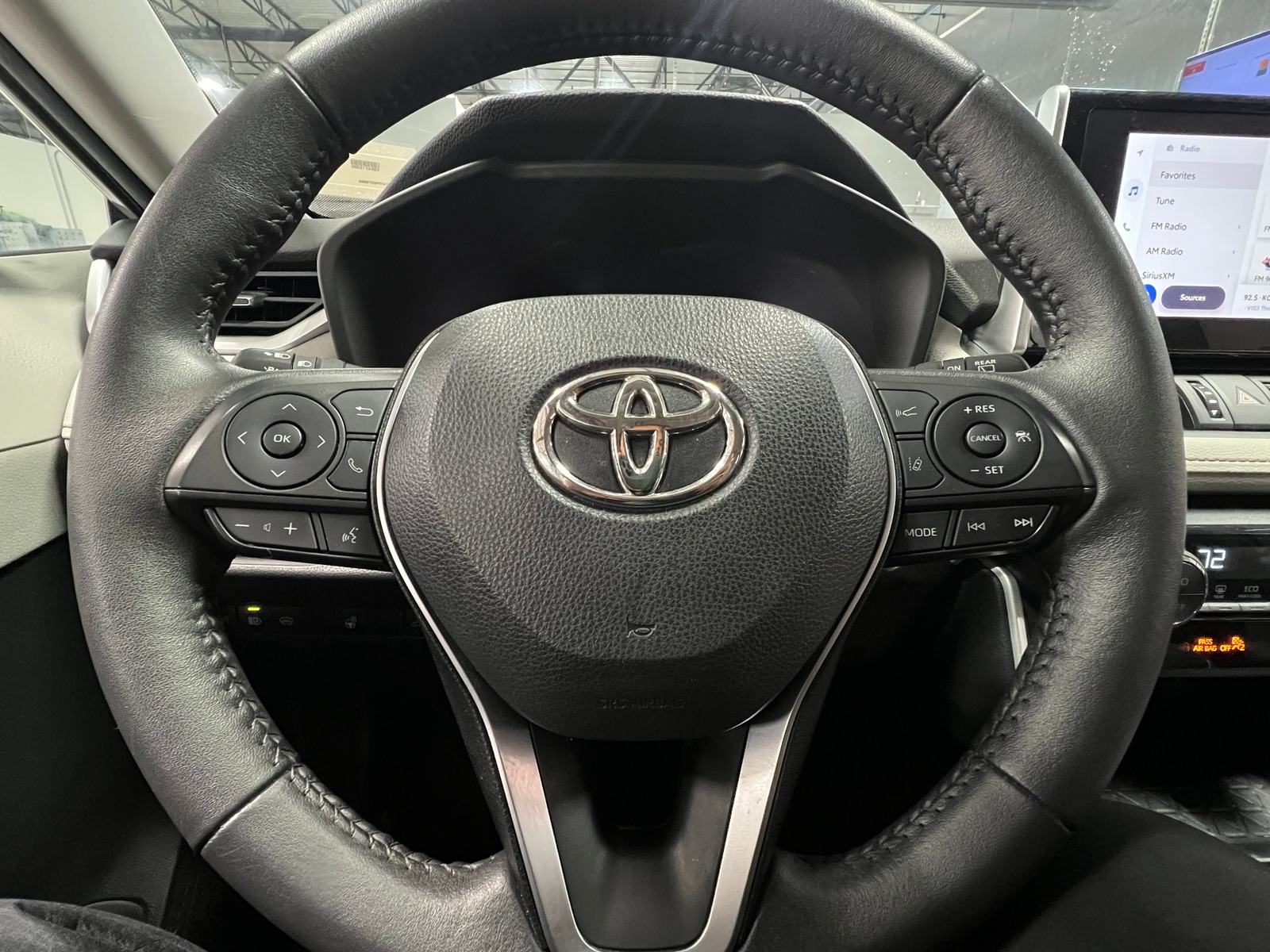 Thumbnail: 2023 Toyota RAV4 - 4