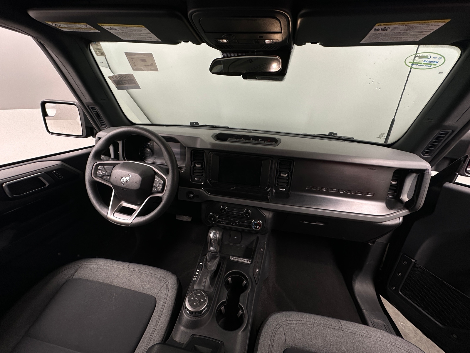 Thumbnail: 2023 Ford Bronco - 3