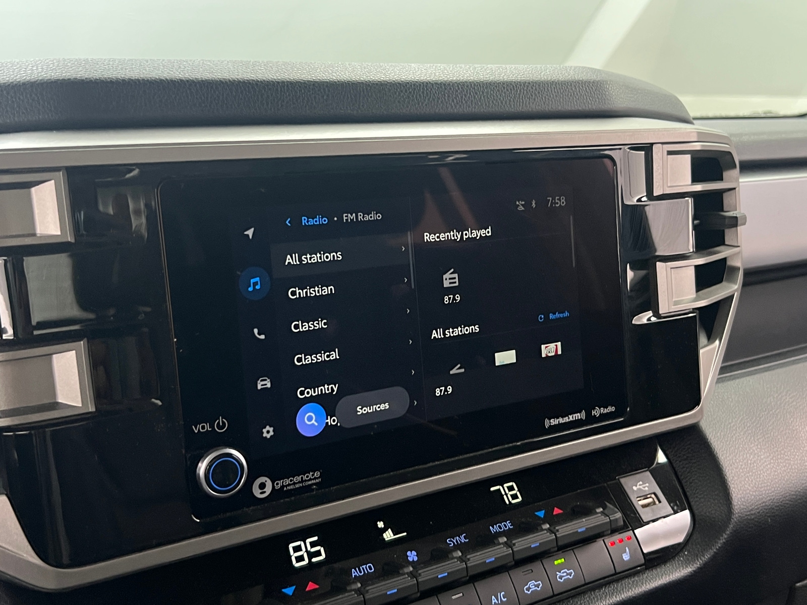 Thumbnail: 2023 Toyota Tundra - 3