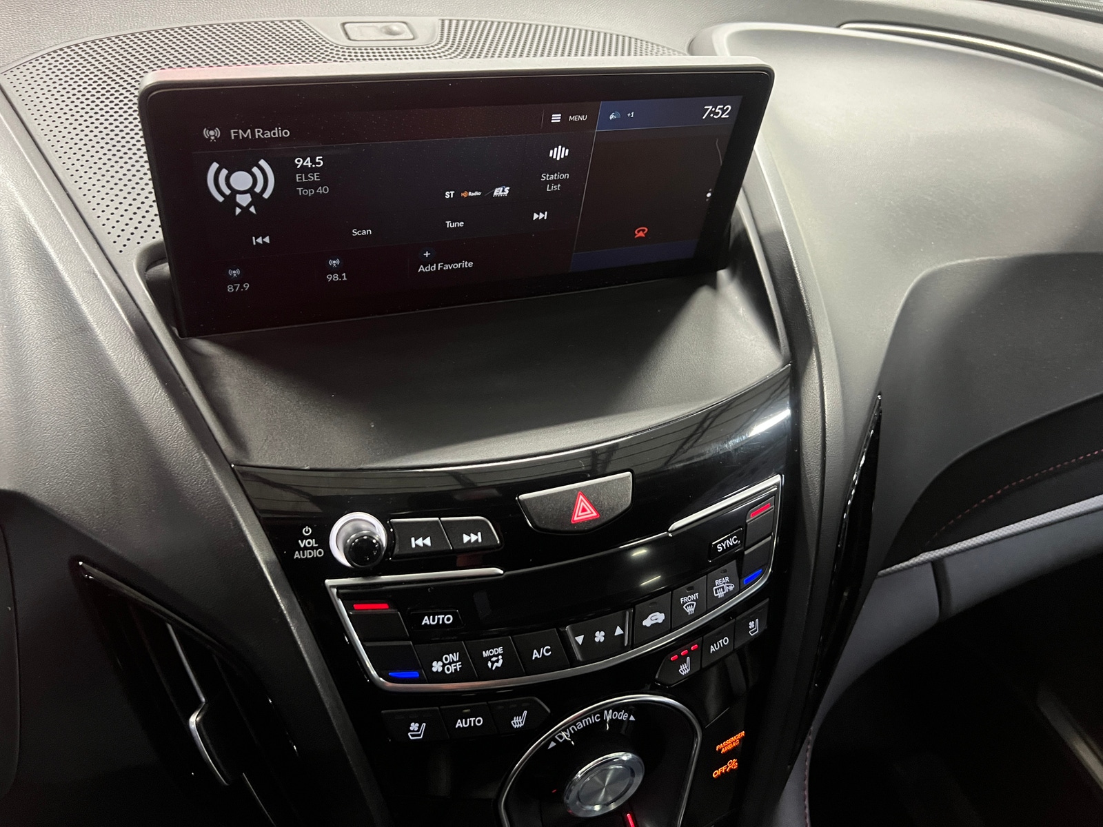 Thumbnail: 2023 Acura RDX - 3