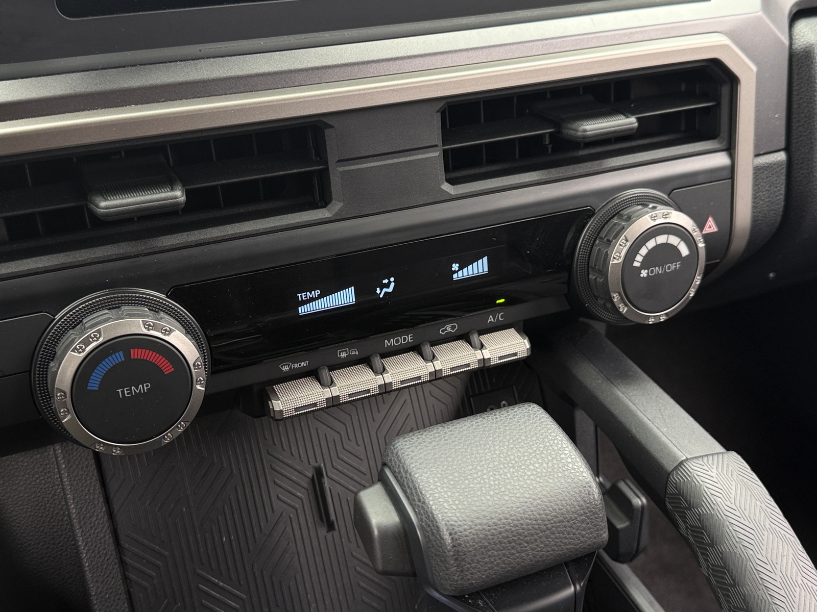 Thumbnail: 2025 Toyota 4Runner - 4