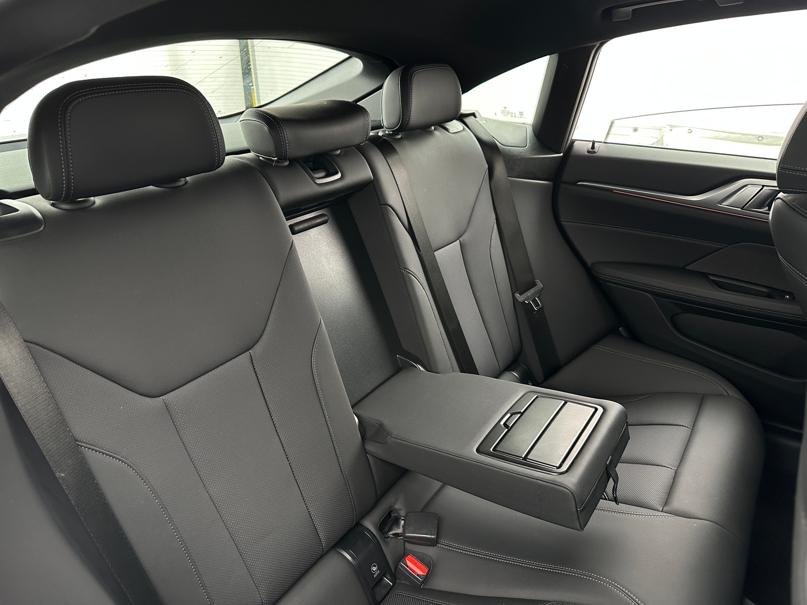 Thumbnail: 2025 BMW 4 Series - 5