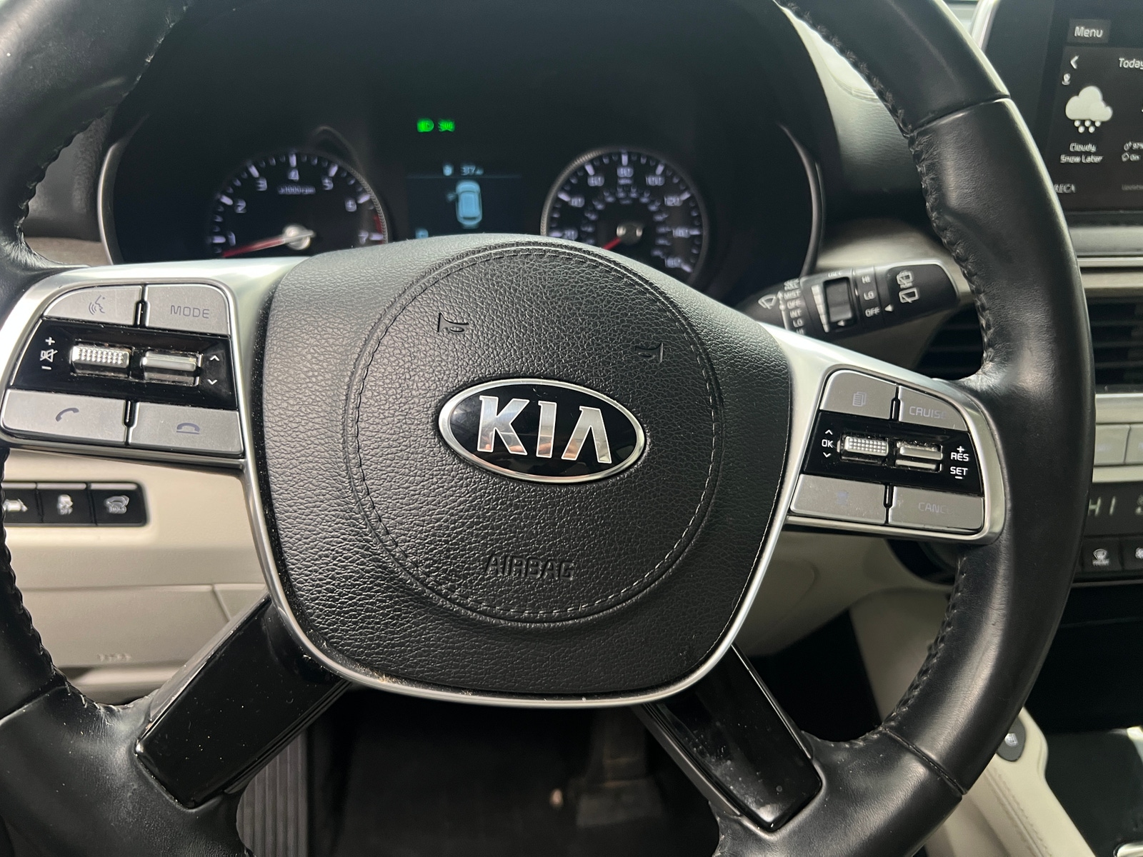 Thumbnail: 2021 Kia Telluride - 4