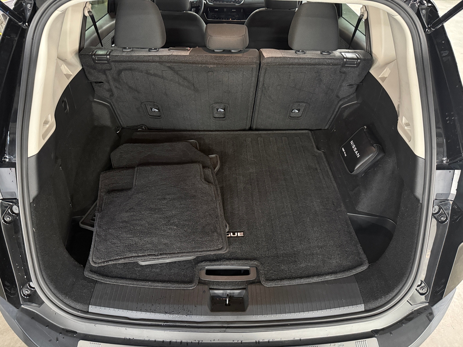 Thumbnail: 2022 Nissan Rogue - 7