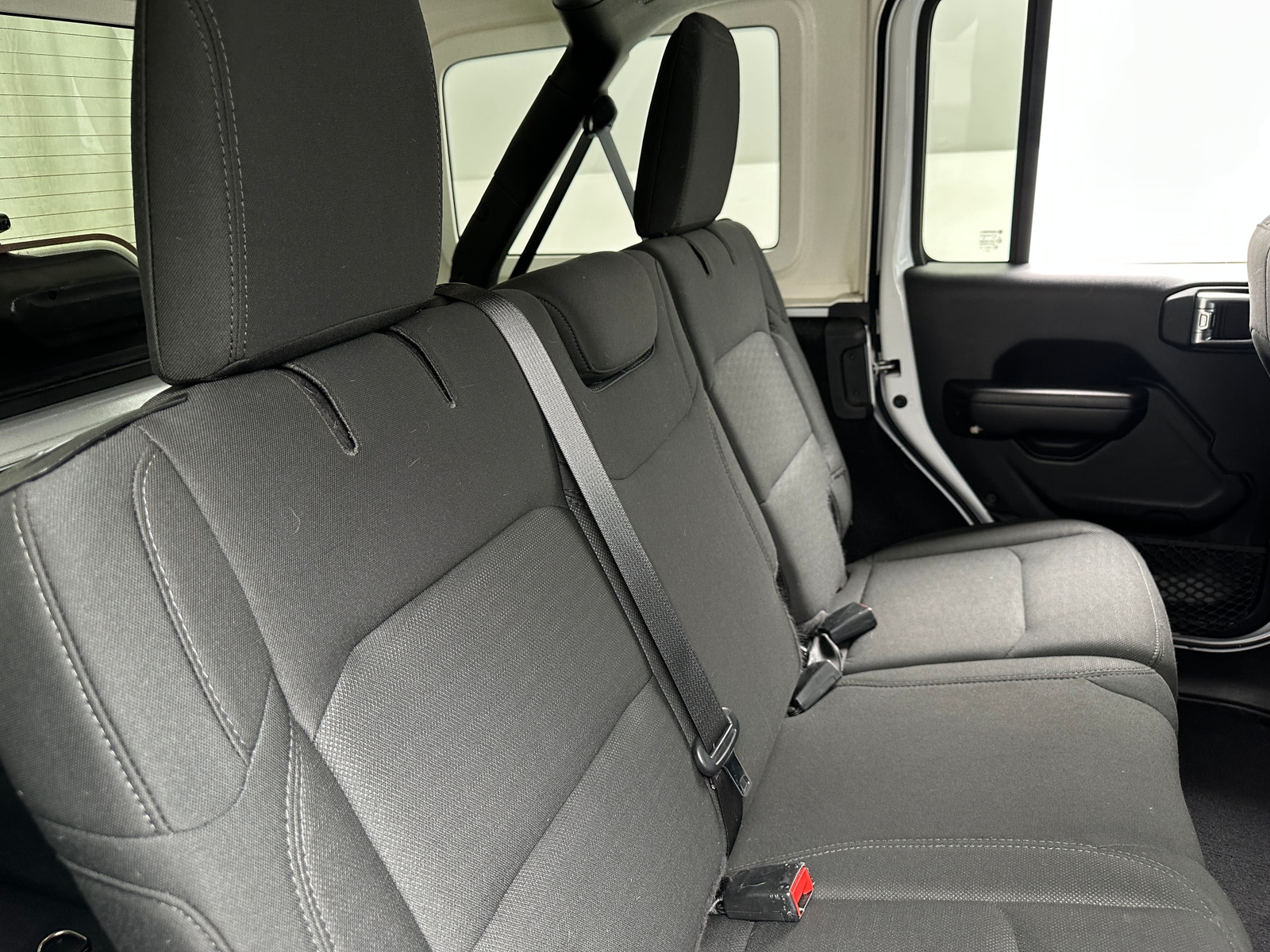 Thumbnail: 2020 Jeep Wrangler - 6