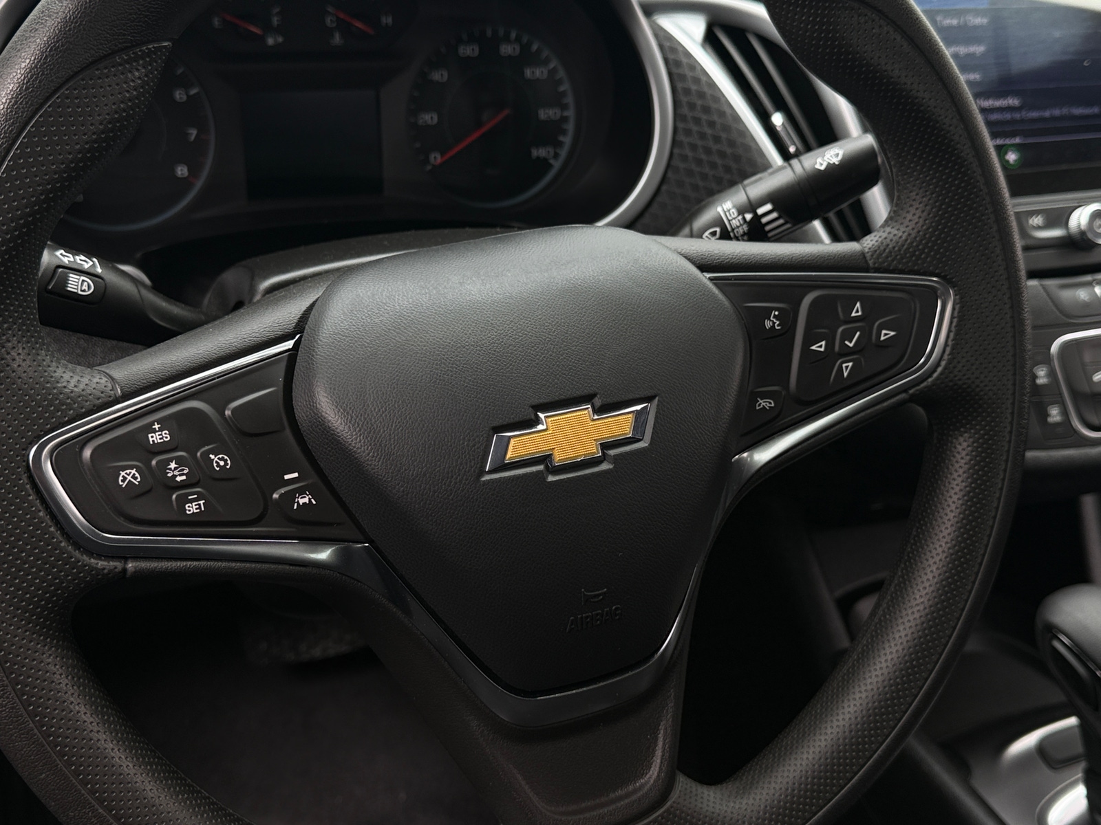 Thumbnail: 2023 Chevrolet Malibu - 5