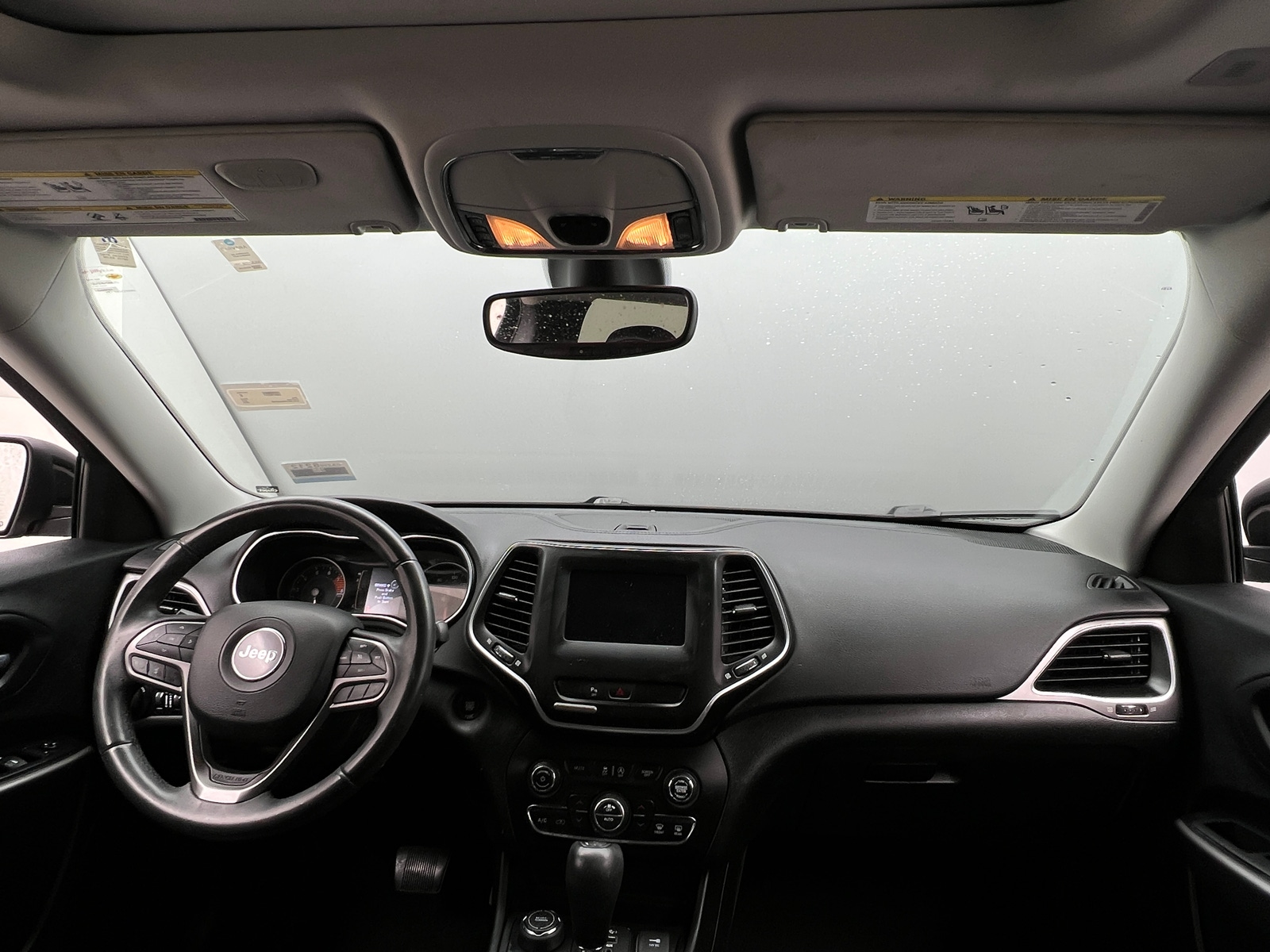 Thumbnail: 2019 Jeep Cherokee - 3