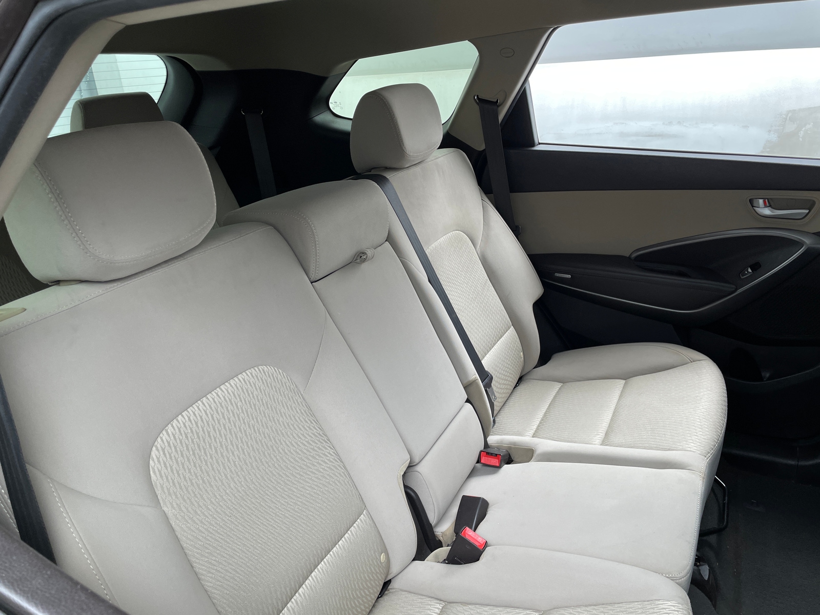 Thumbnail: 2015 Hyundai Santa Fe - 6