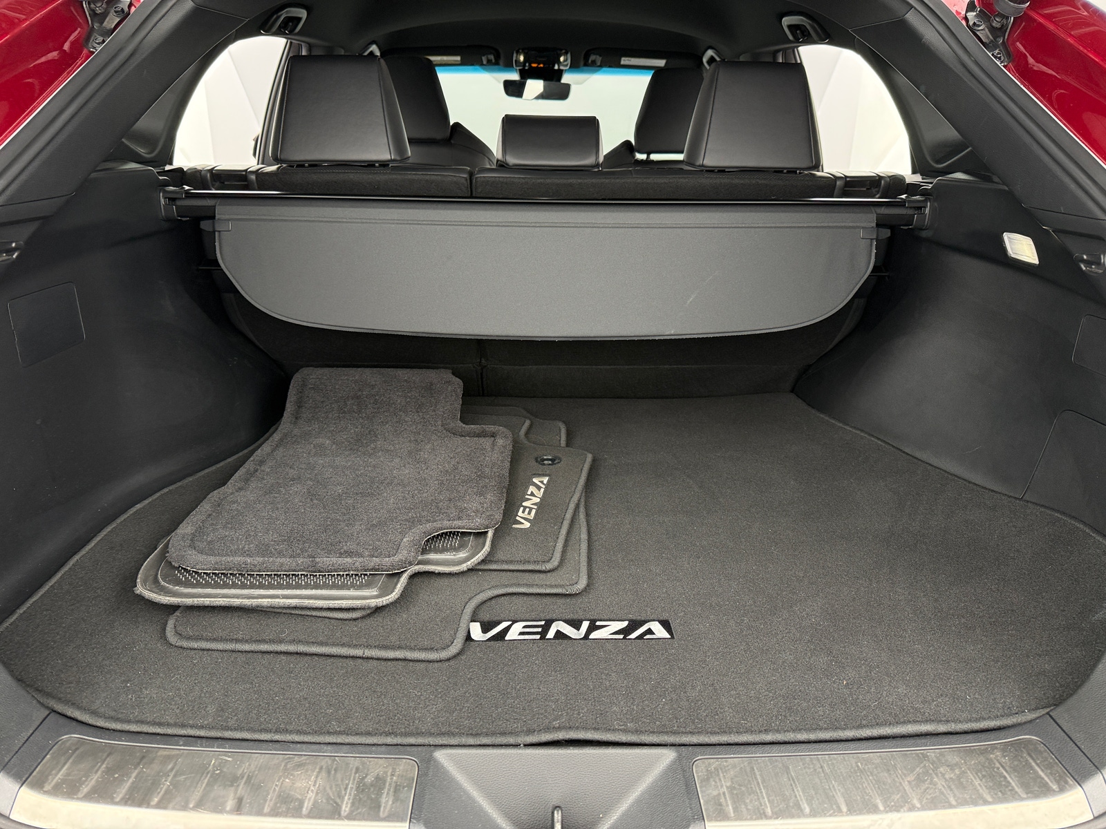 Thumbnail: 2021 Toyota Venza - 6