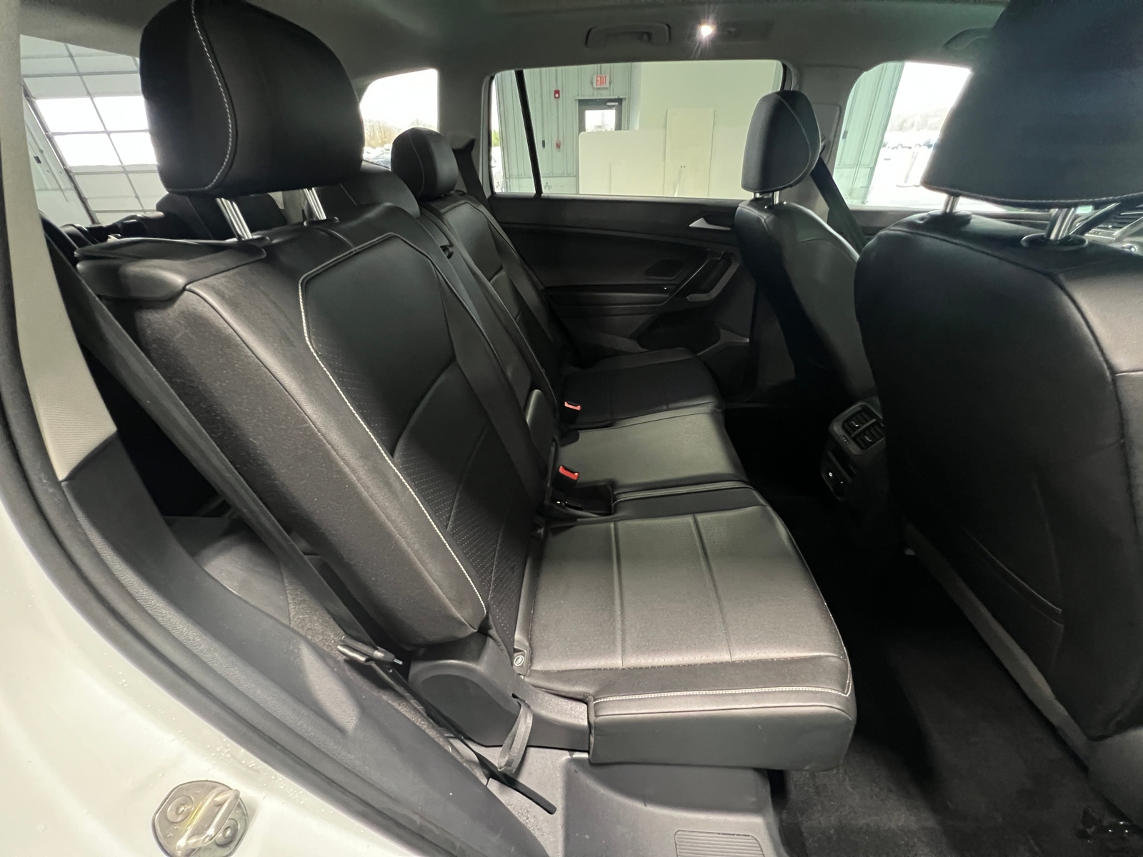 Thumbnail: 2021 Volkswagen Tiguan - 5