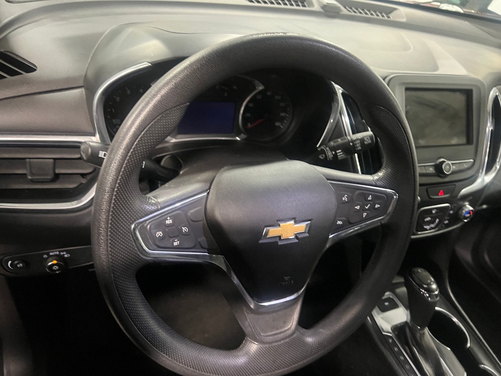 Thumbnail: 2019 Chevrolet Equinox - 5