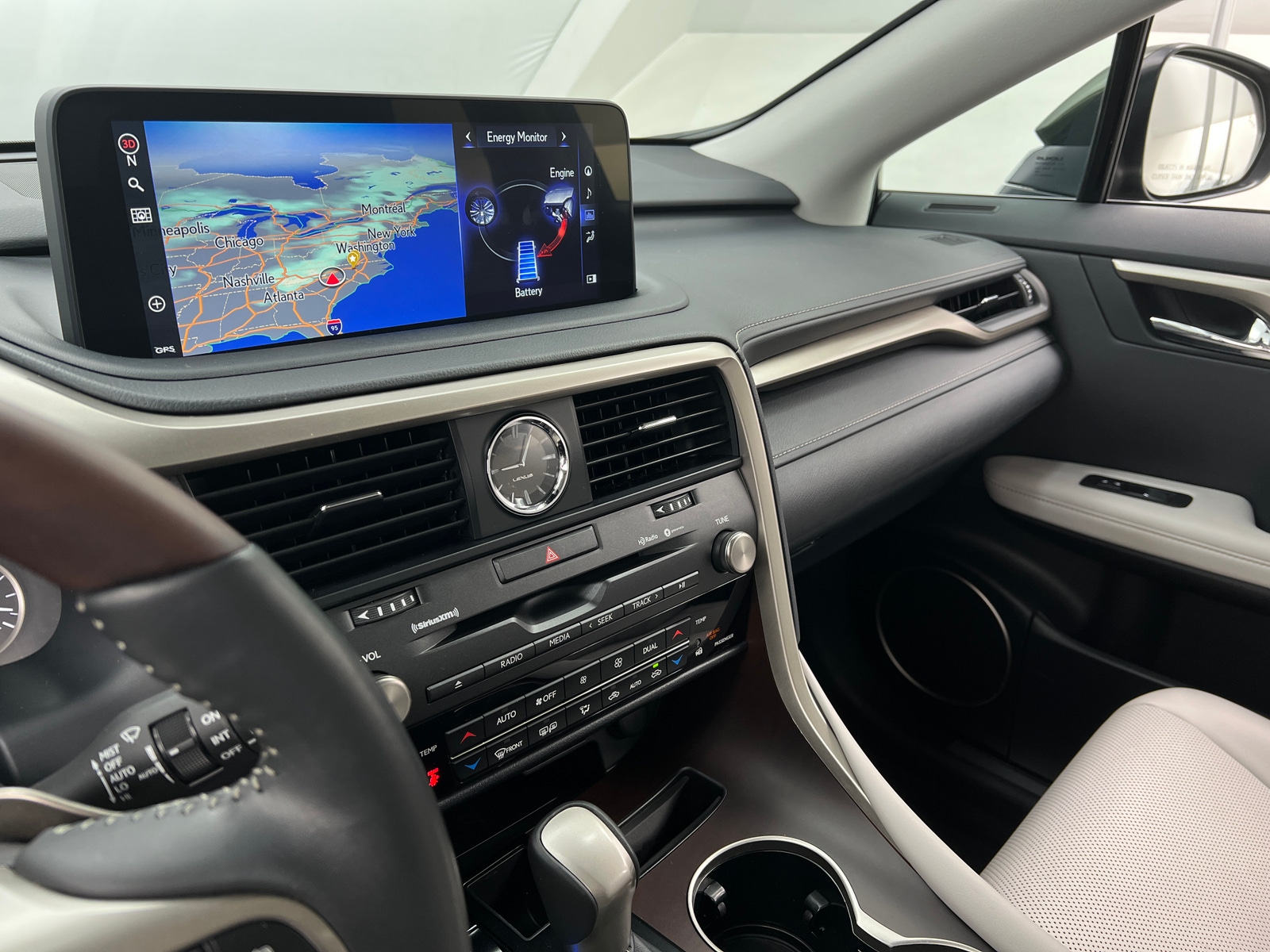 Thumbnail: 2022 Lexus RX - 3