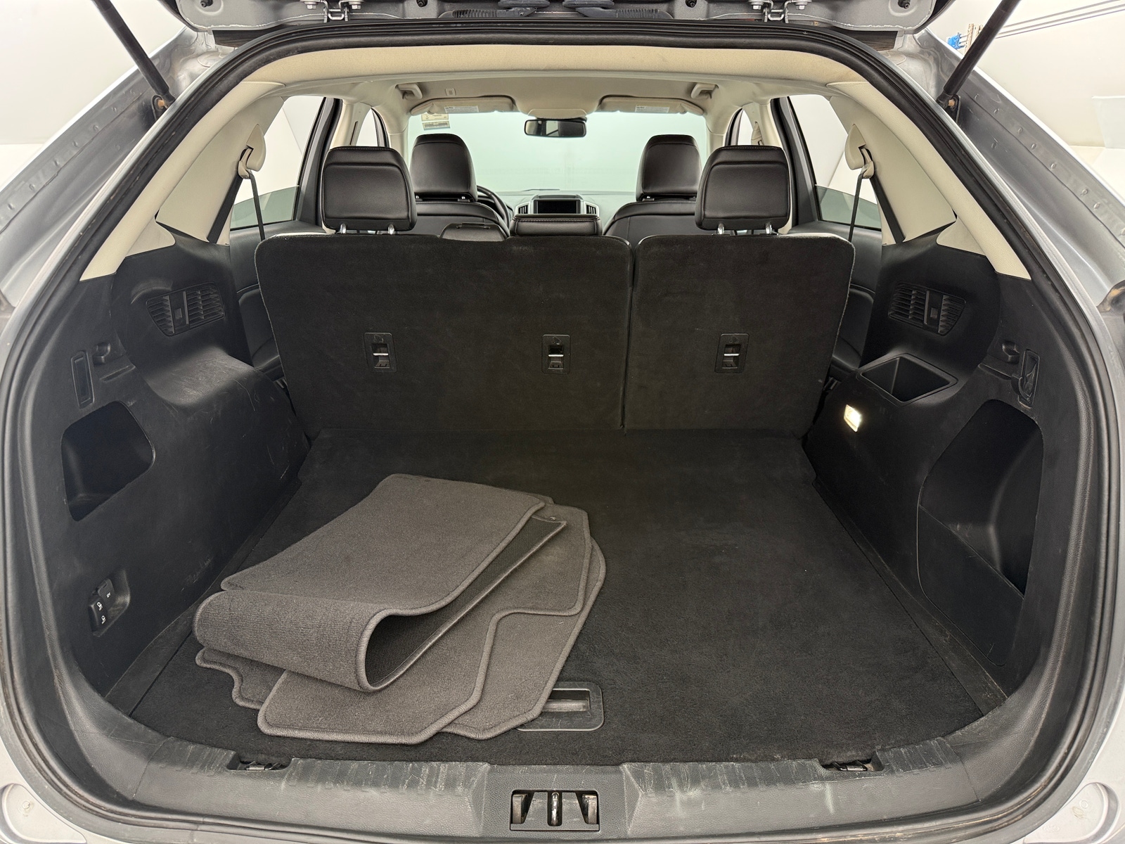 Thumbnail: 2023 Ford Edge - 6