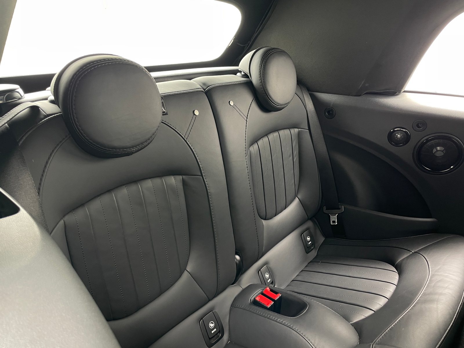 Thumbnail: 2019 MINI Cooper Convertible - 5