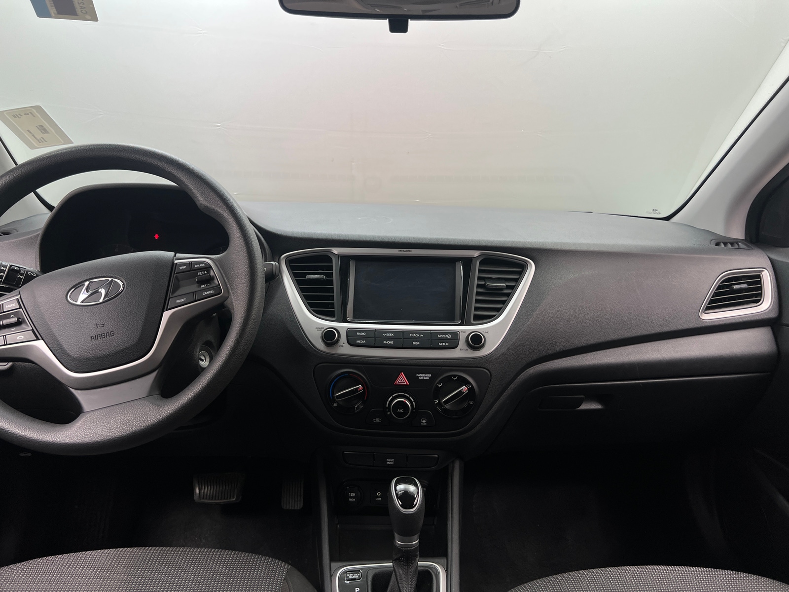 Thumbnail: 2022 Hyundai Accent - 3