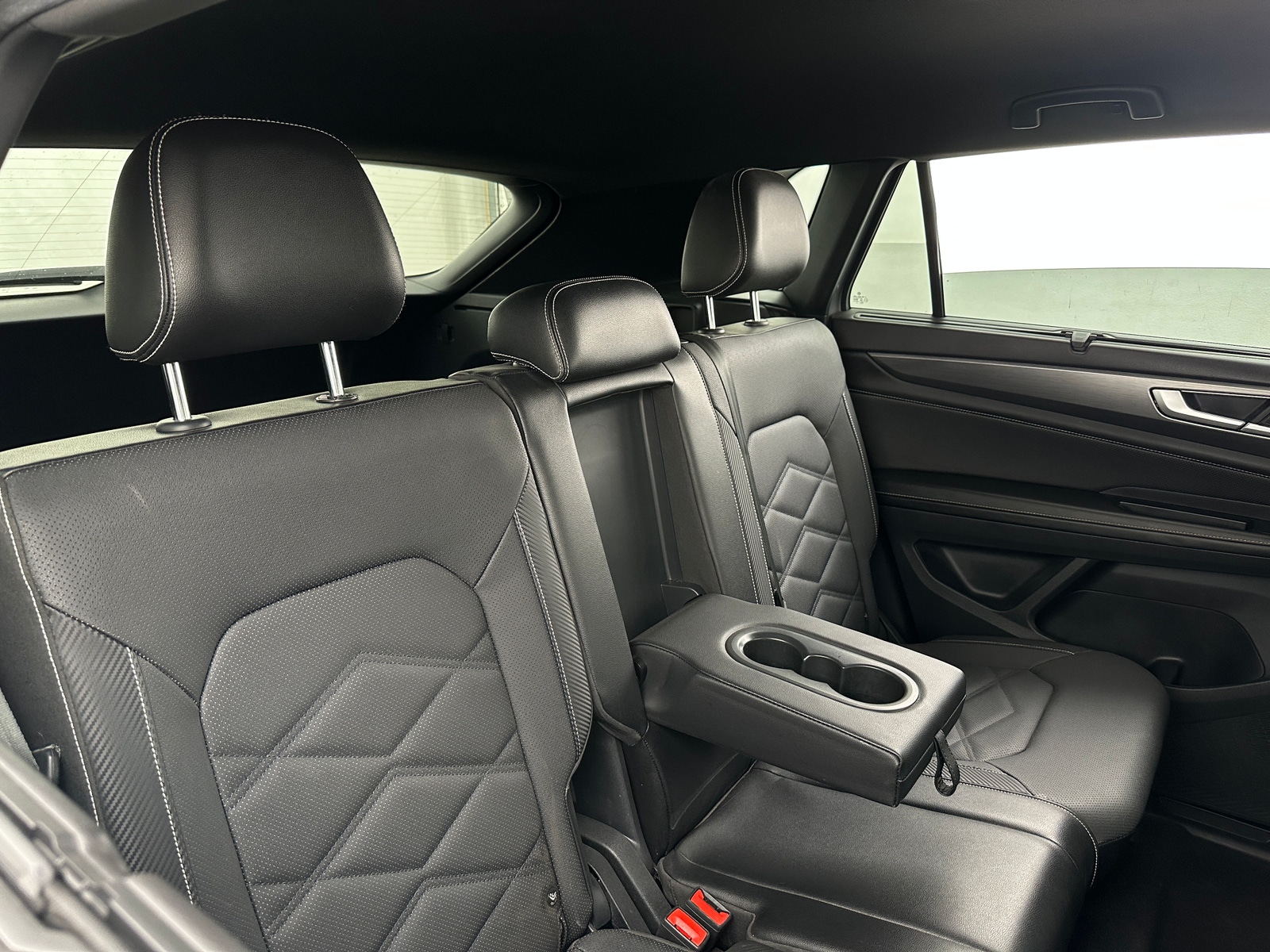 Thumbnail: 2024 Volkswagen Atlas - 5