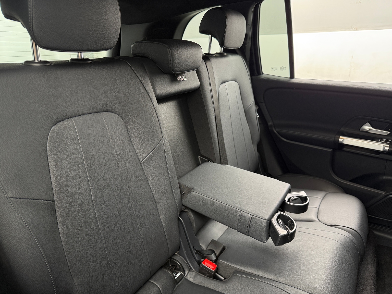 Thumbnail: 2023 Mercedes-Benz EQB - 5