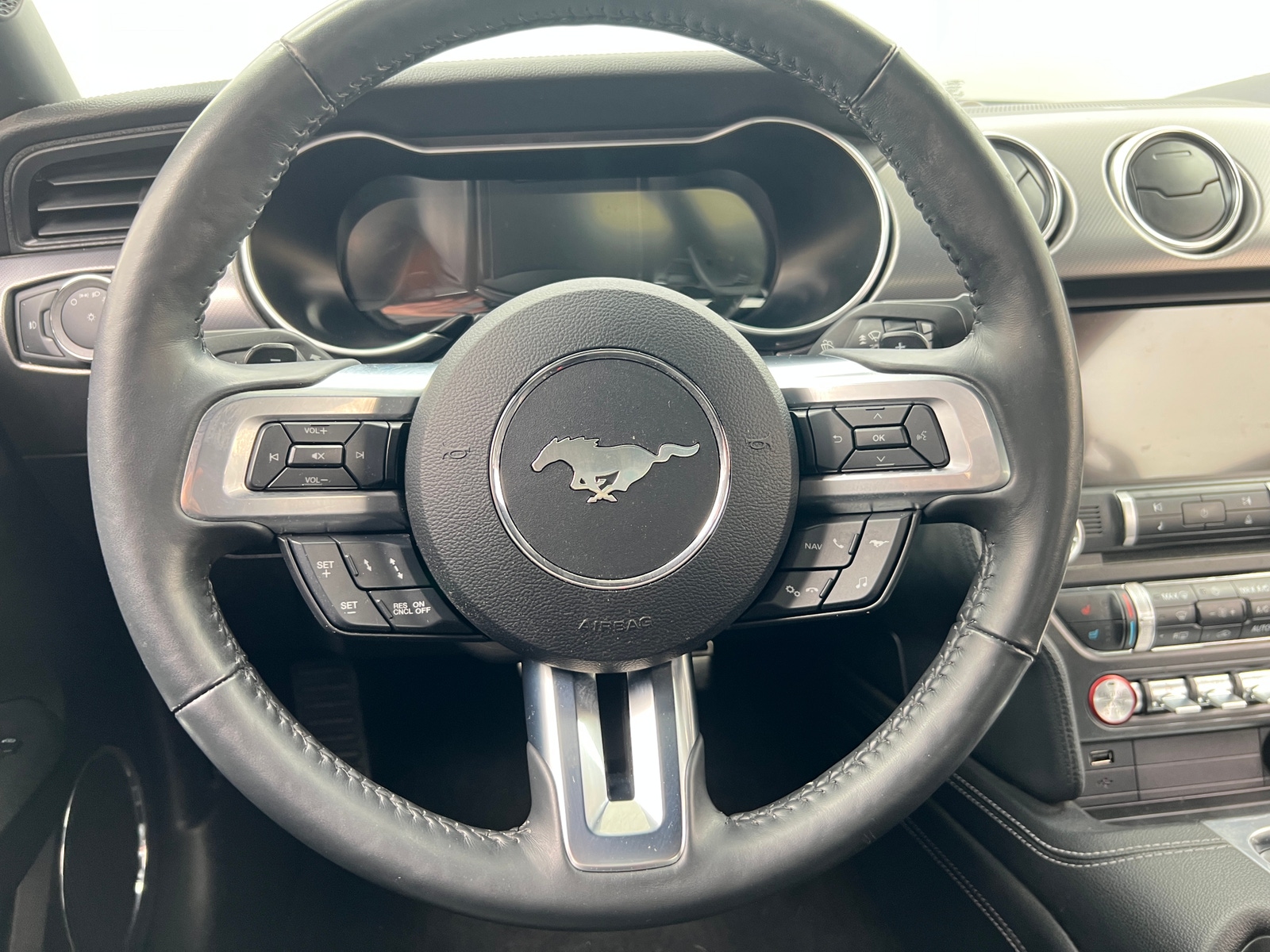 Thumbnail: 2020 Ford Mustang - 3