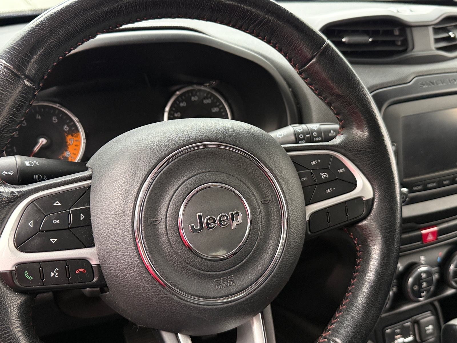 Thumbnail: 2016 Jeep Renegade - 4