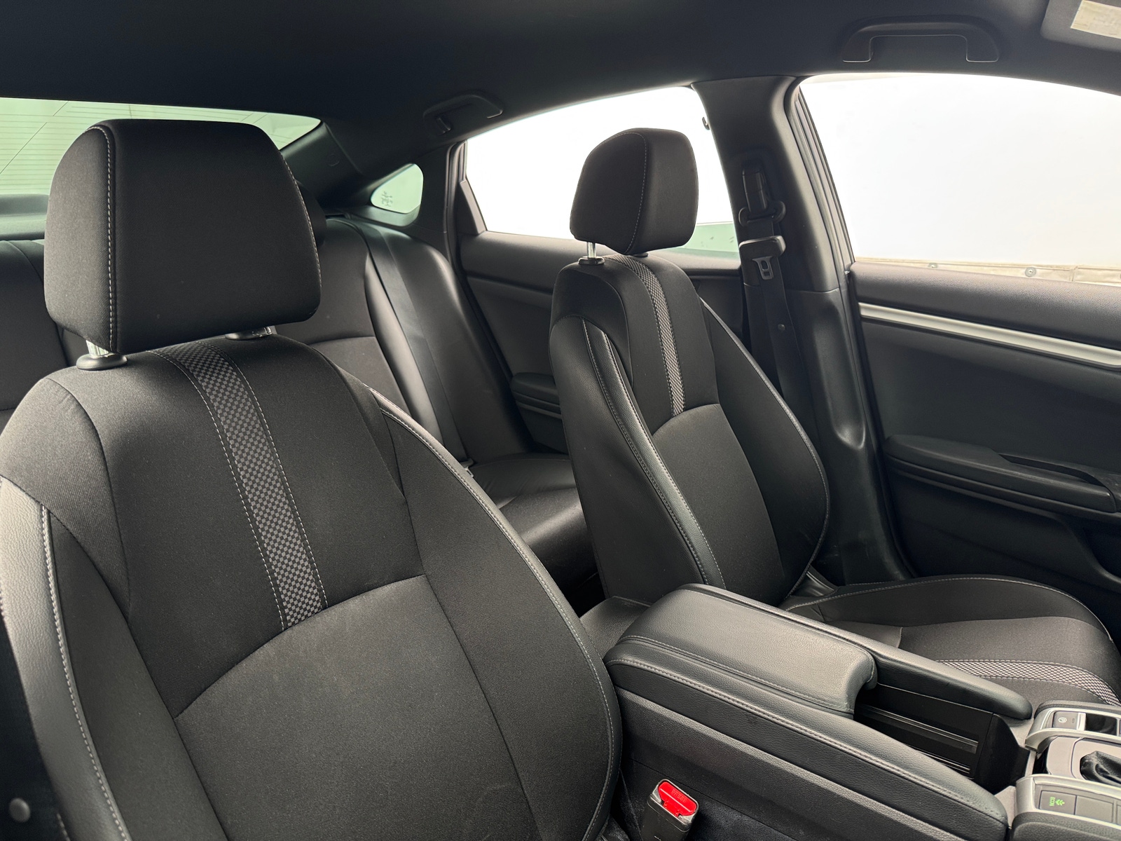 Thumbnail: 2020 Honda Civic - 2