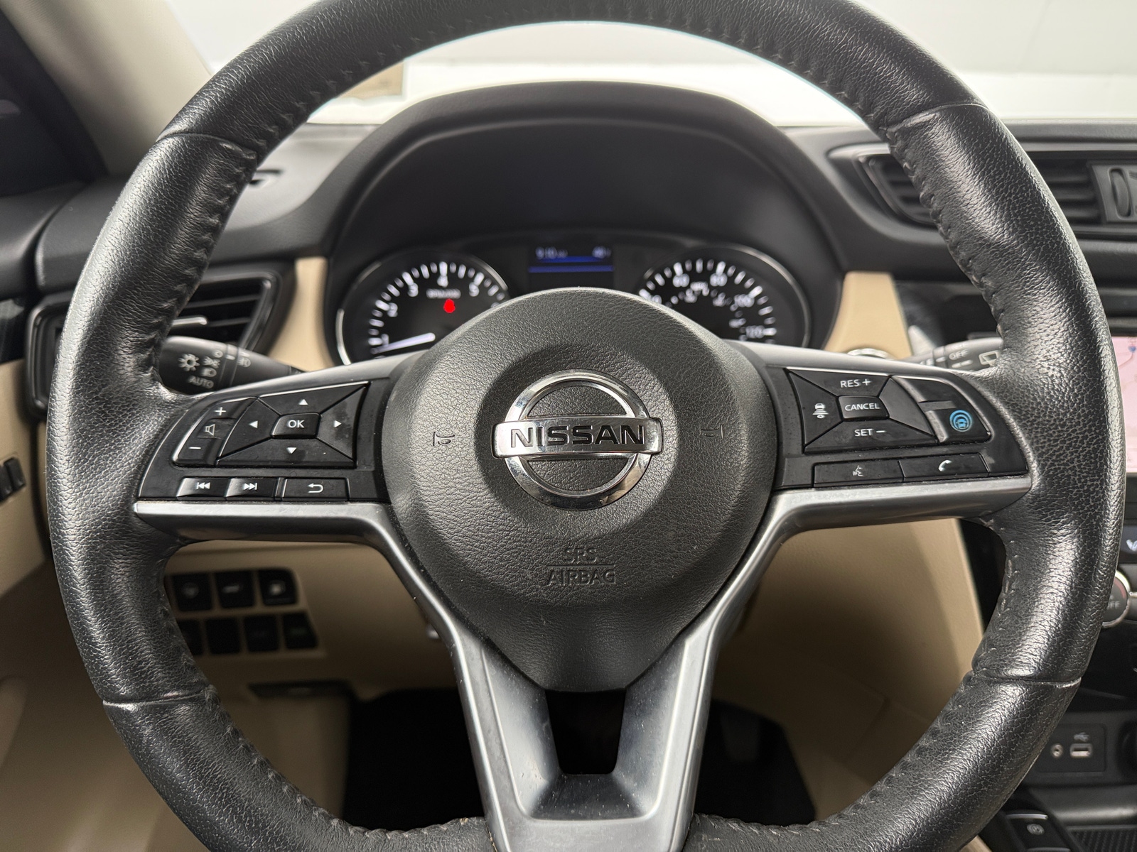 Thumbnail: 2020 Nissan Rogue - 4