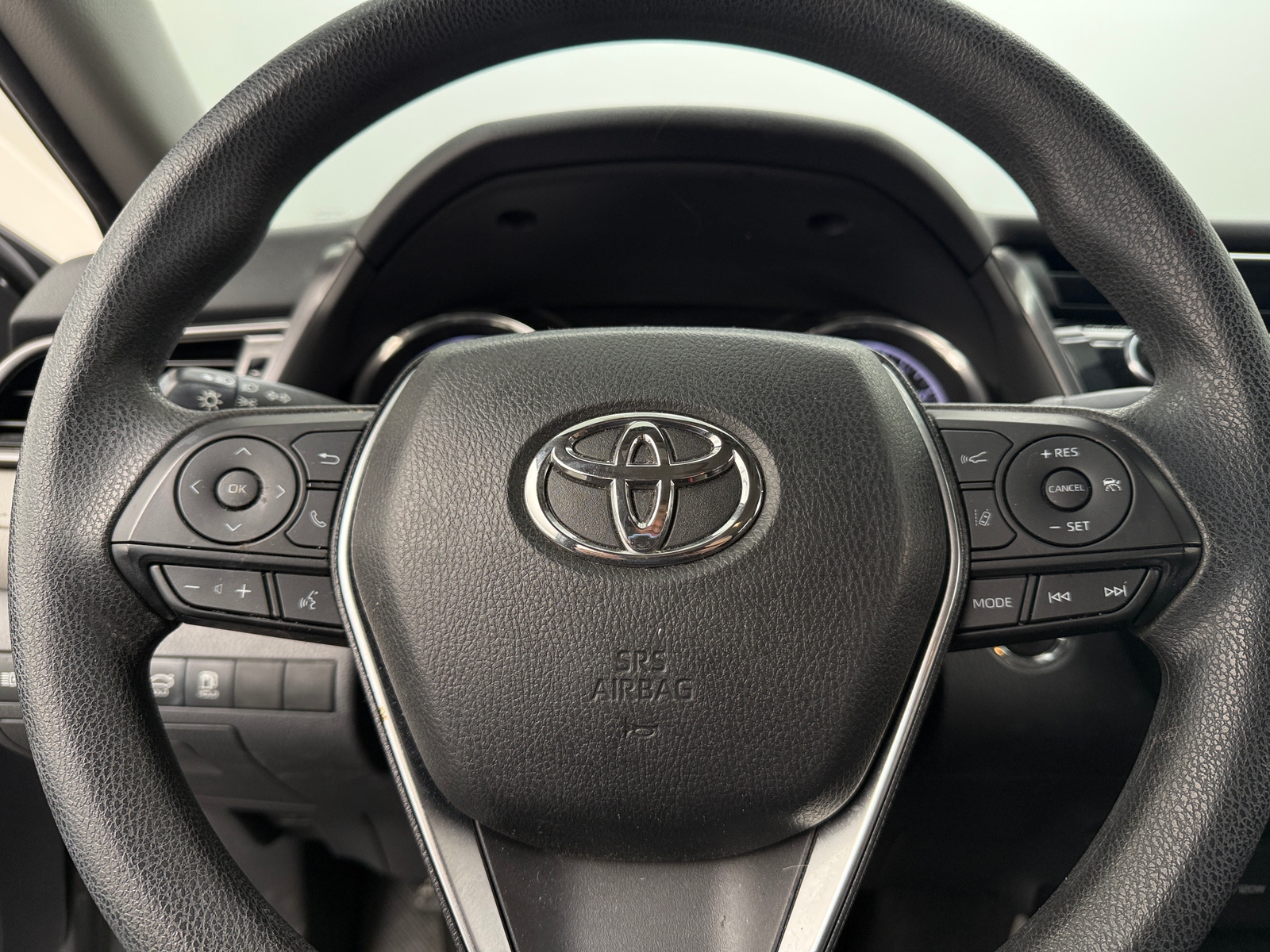 Thumbnail: 2019 Toyota Camry - 5