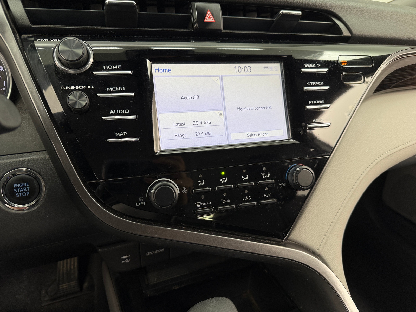 Thumbnail: 2019 Toyota Camry - 4