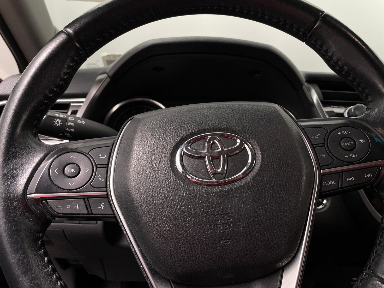 Thumbnail: 2018 Toyota Camry - 4