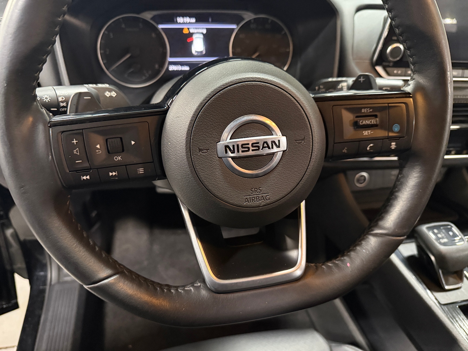 Thumbnail: 2021 Nissan Rogue - 4