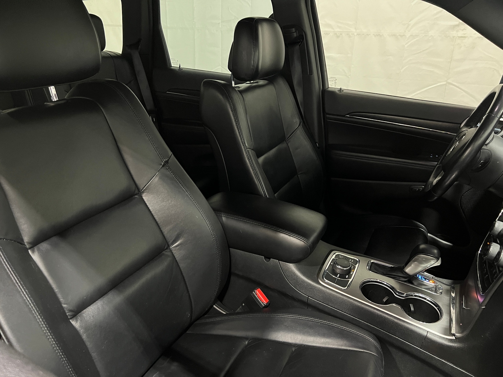 Thumbnail: 2018 Jeep Grand Cherokee - 2