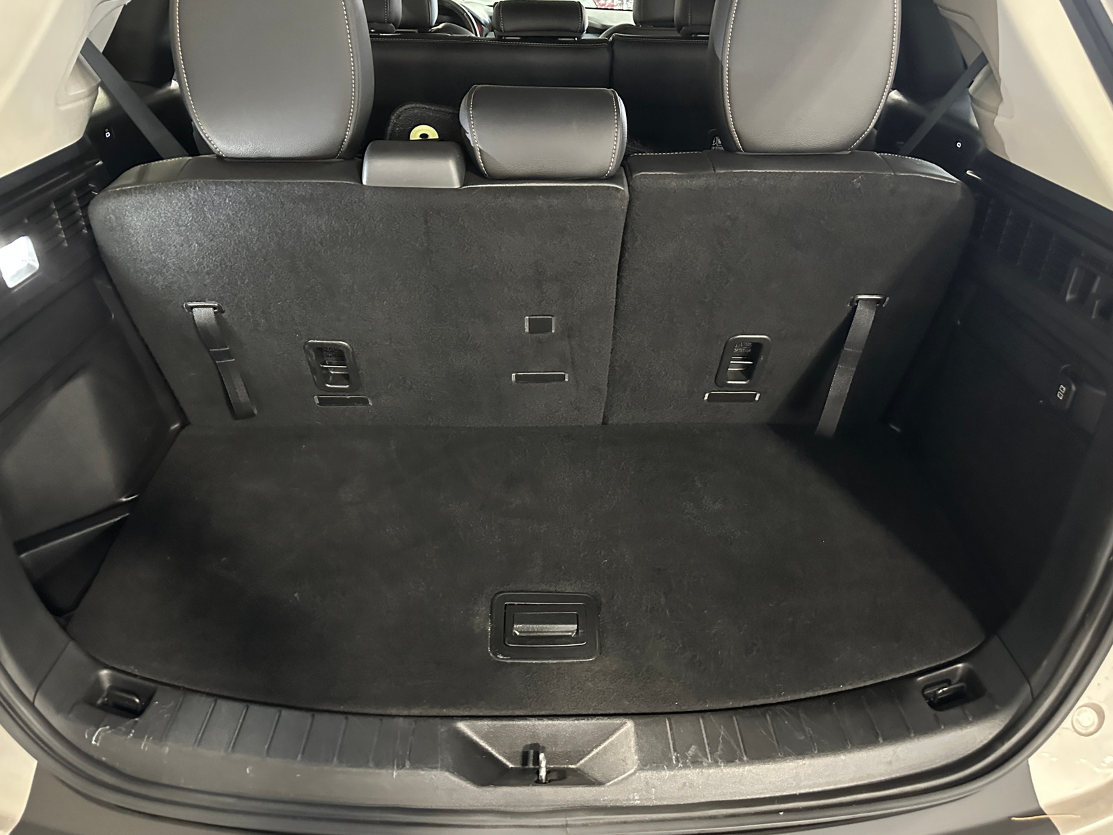 Thumbnail: 2025 Mazda CX-90 - 6