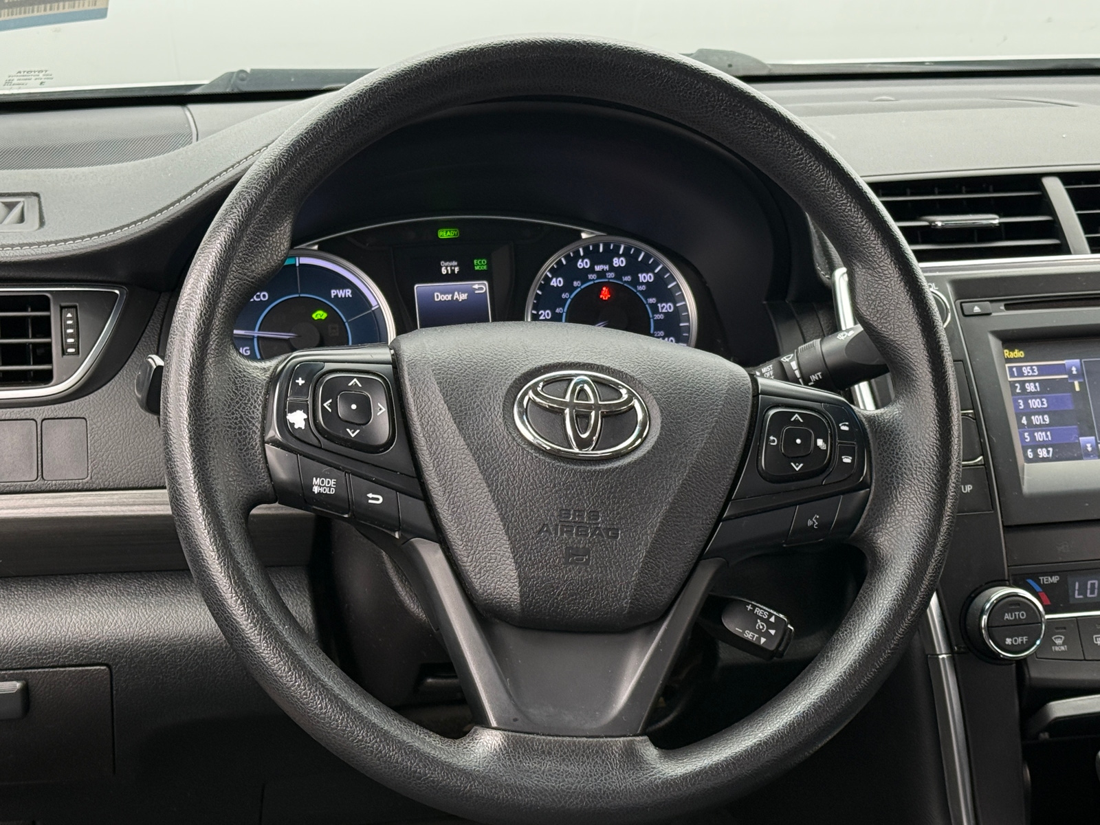 Thumbnail: 2017 Toyota Camry - 5