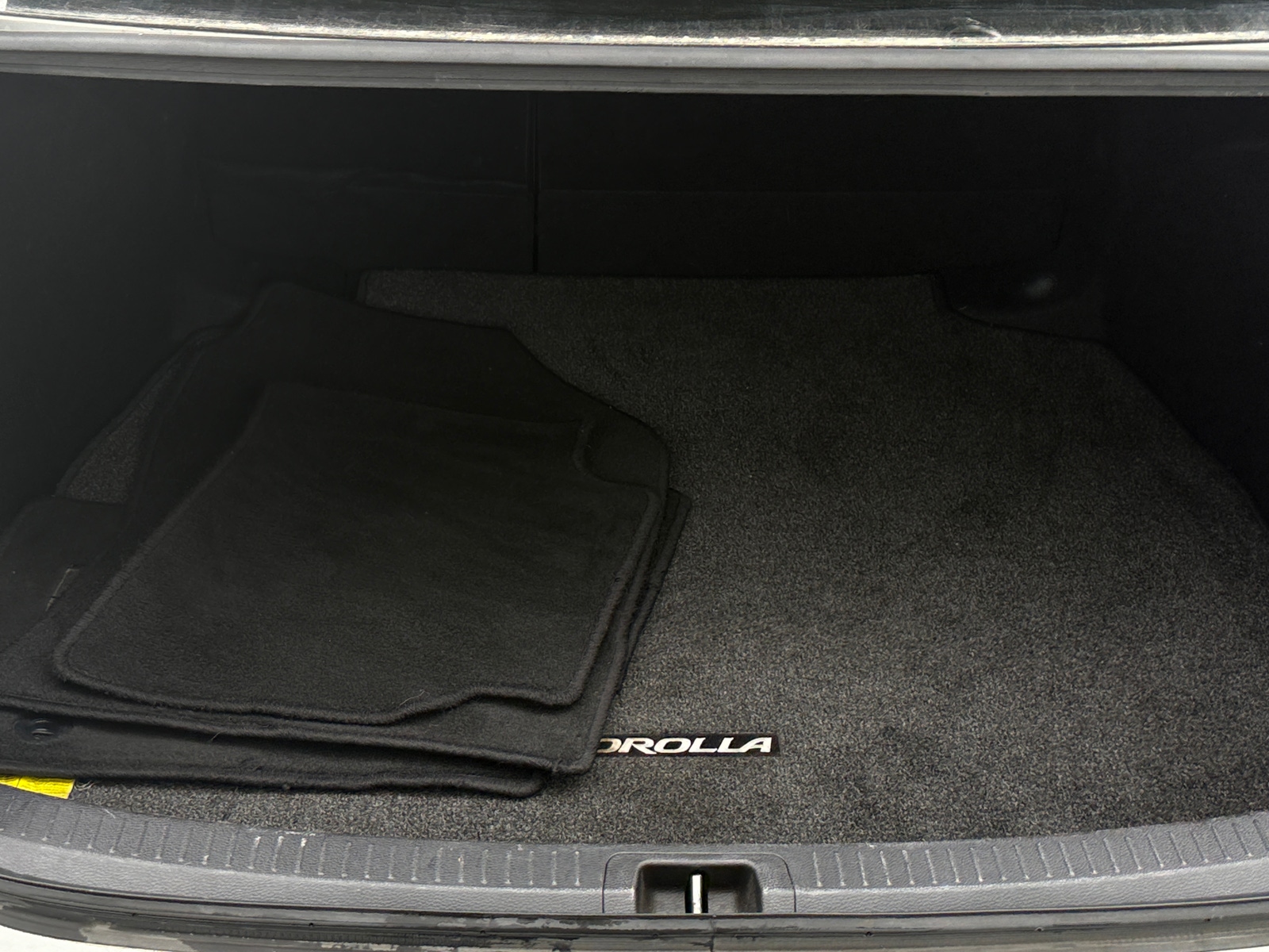 Thumbnail: 2022 Toyota Corolla - 7