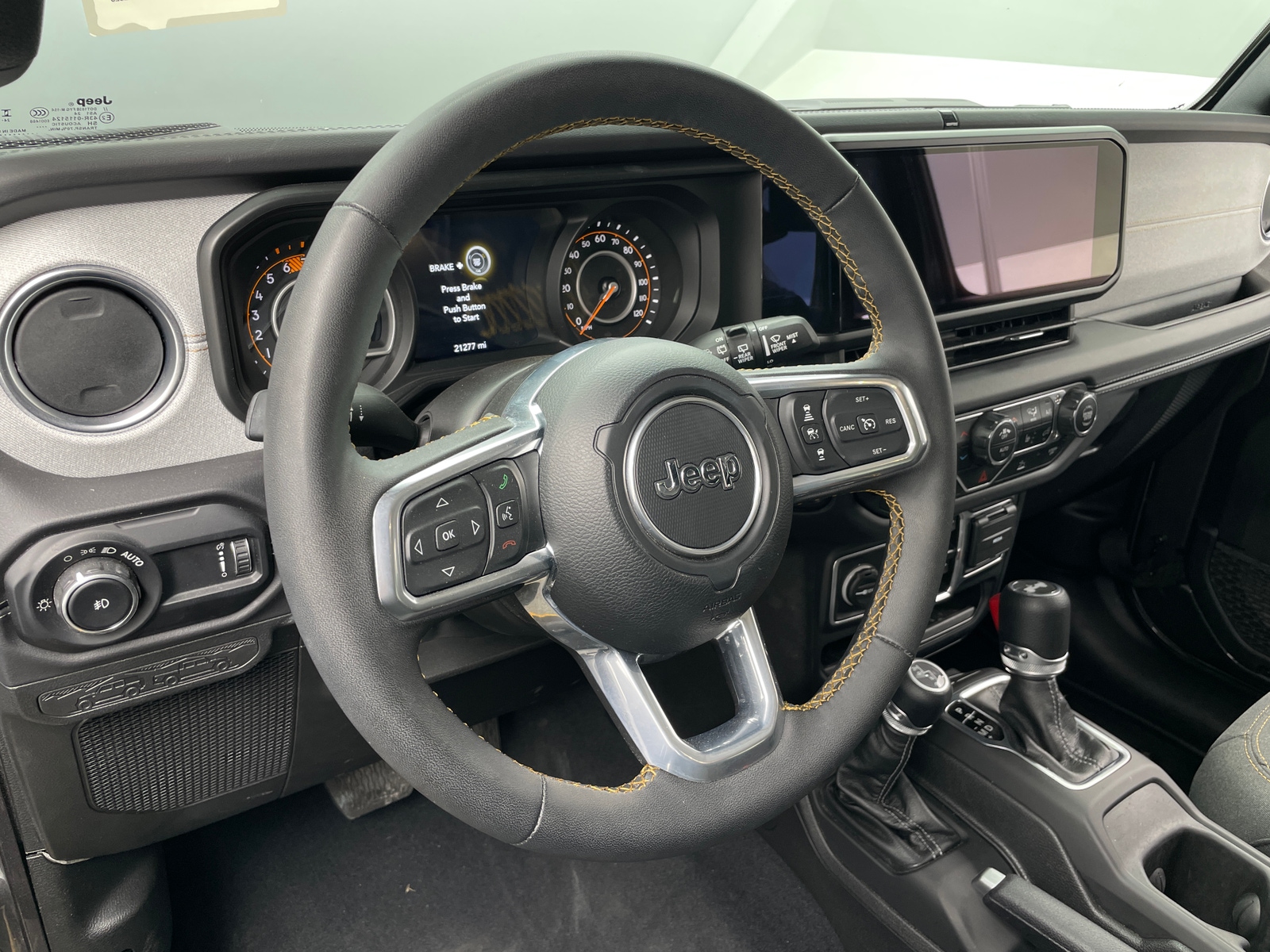 Thumbnail: 2025 Jeep Wrangler - 5