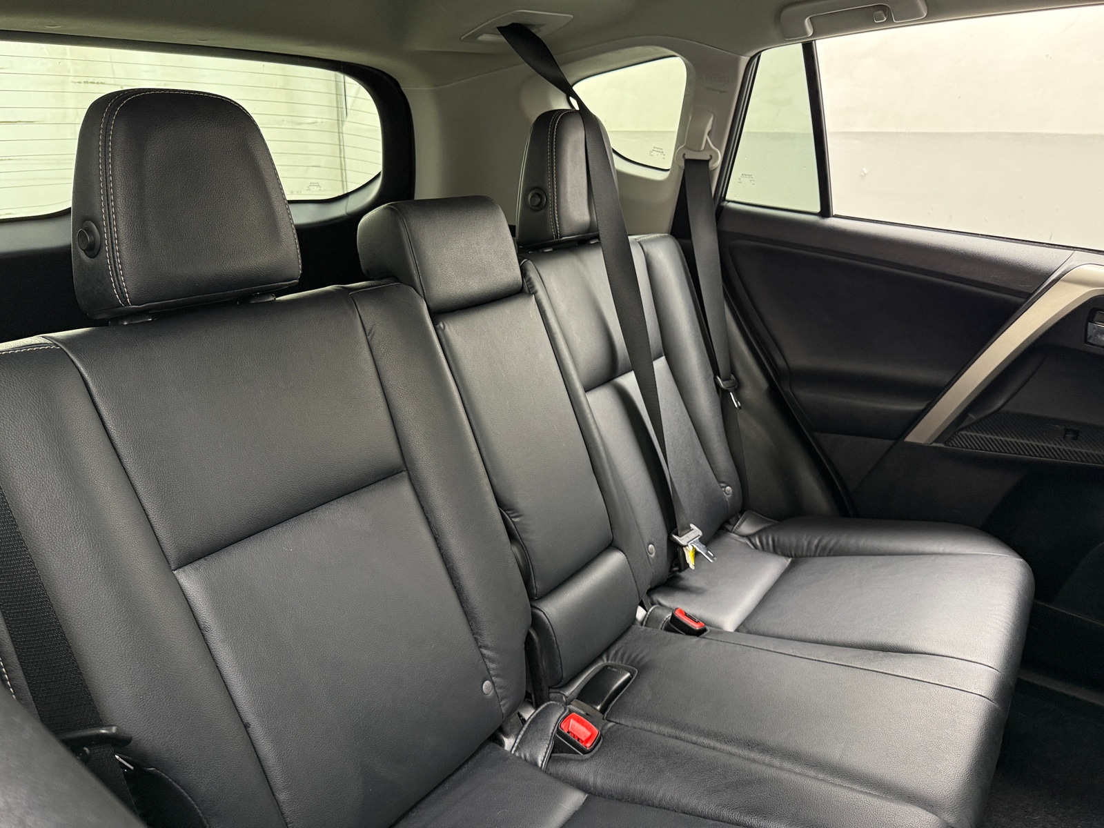 Thumbnail: 2014 Toyota RAV4 - 5